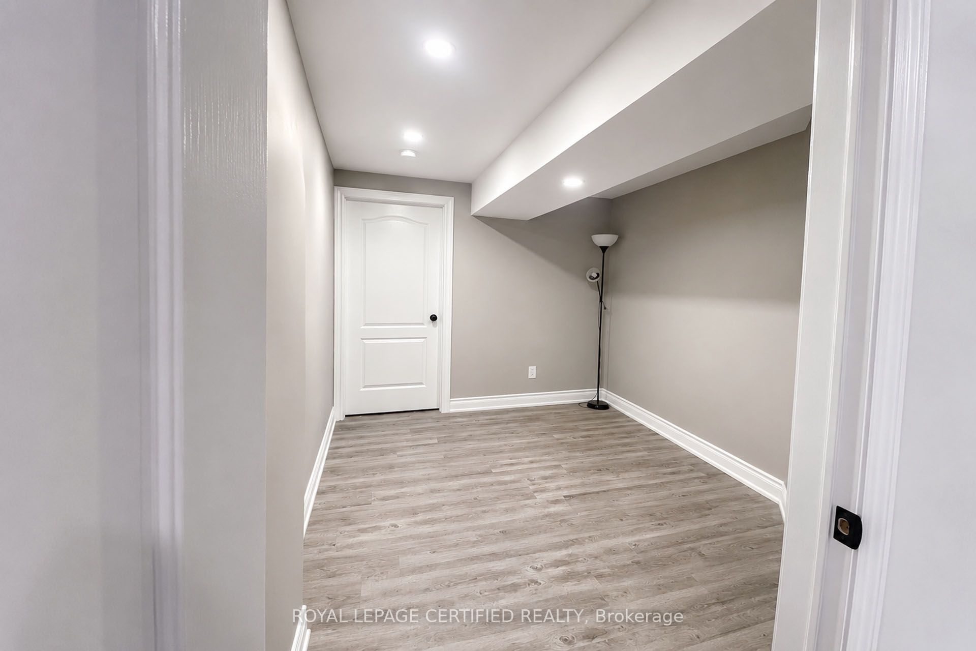 66 Hatton Court Property Photo 30