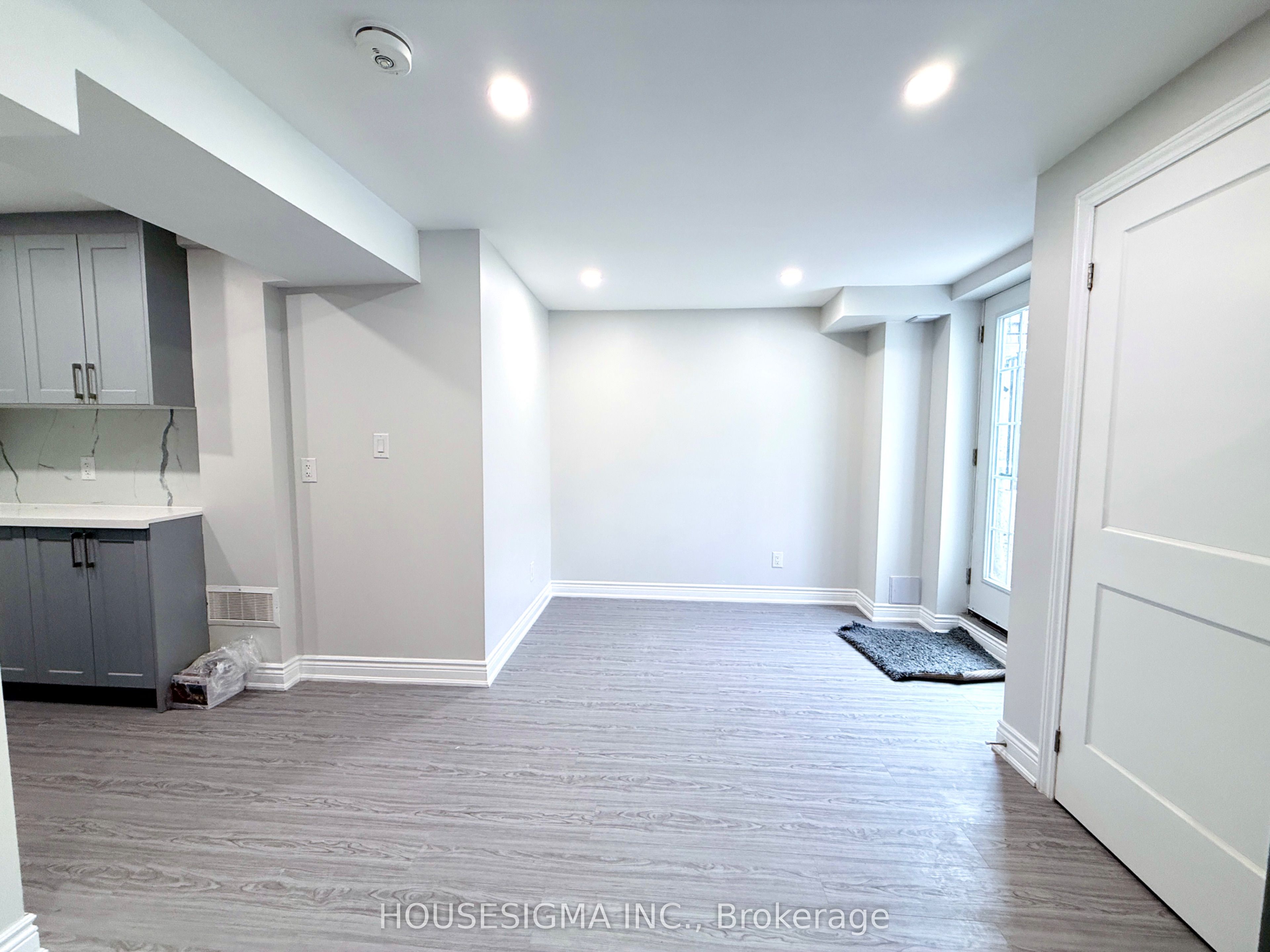 Basement Apartment - 438 Tilt Point Property Photo 15