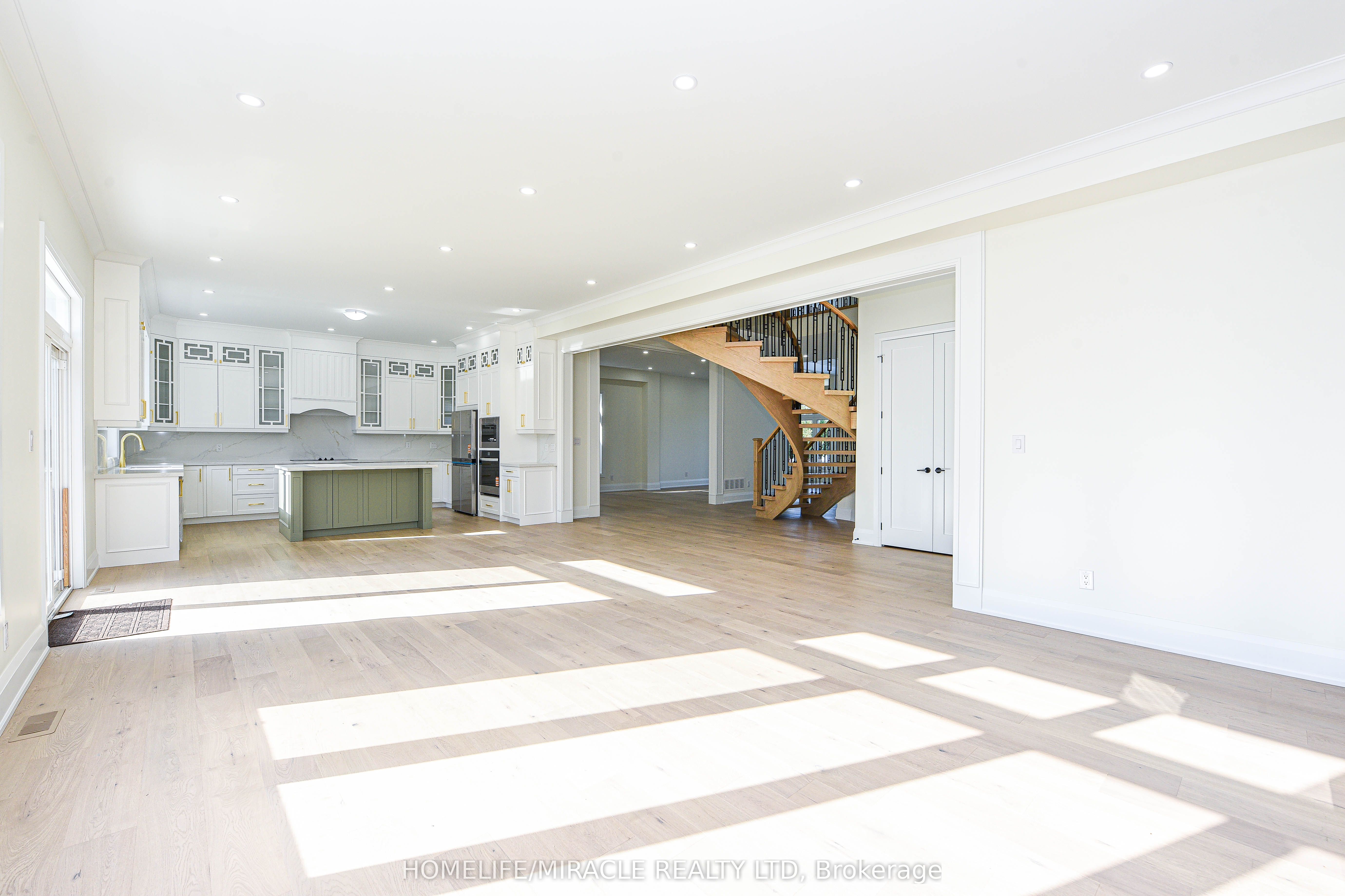 11 Hillcrest Avenue Property Photo 16