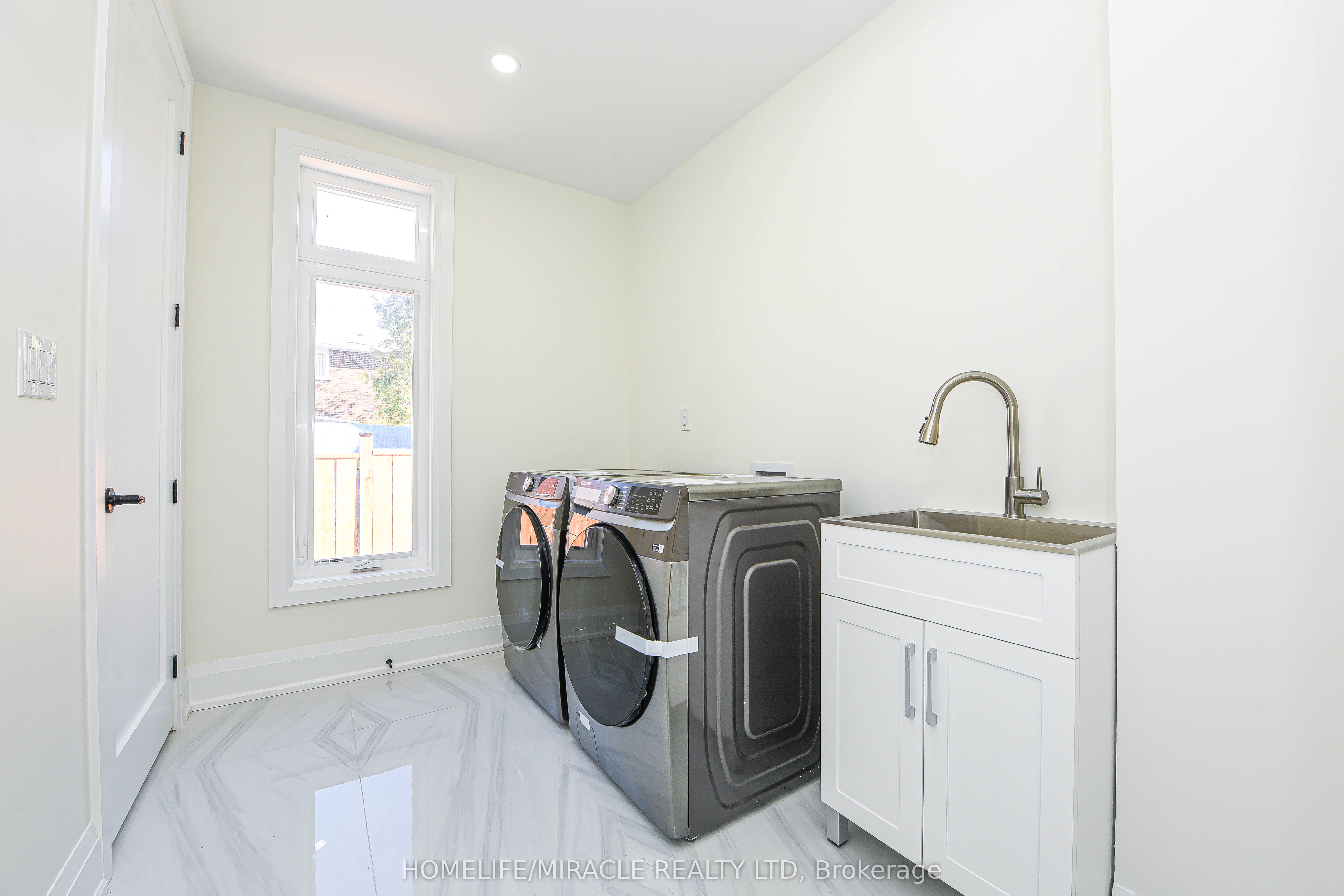11 Hillcrest Avenue Property Photo 26