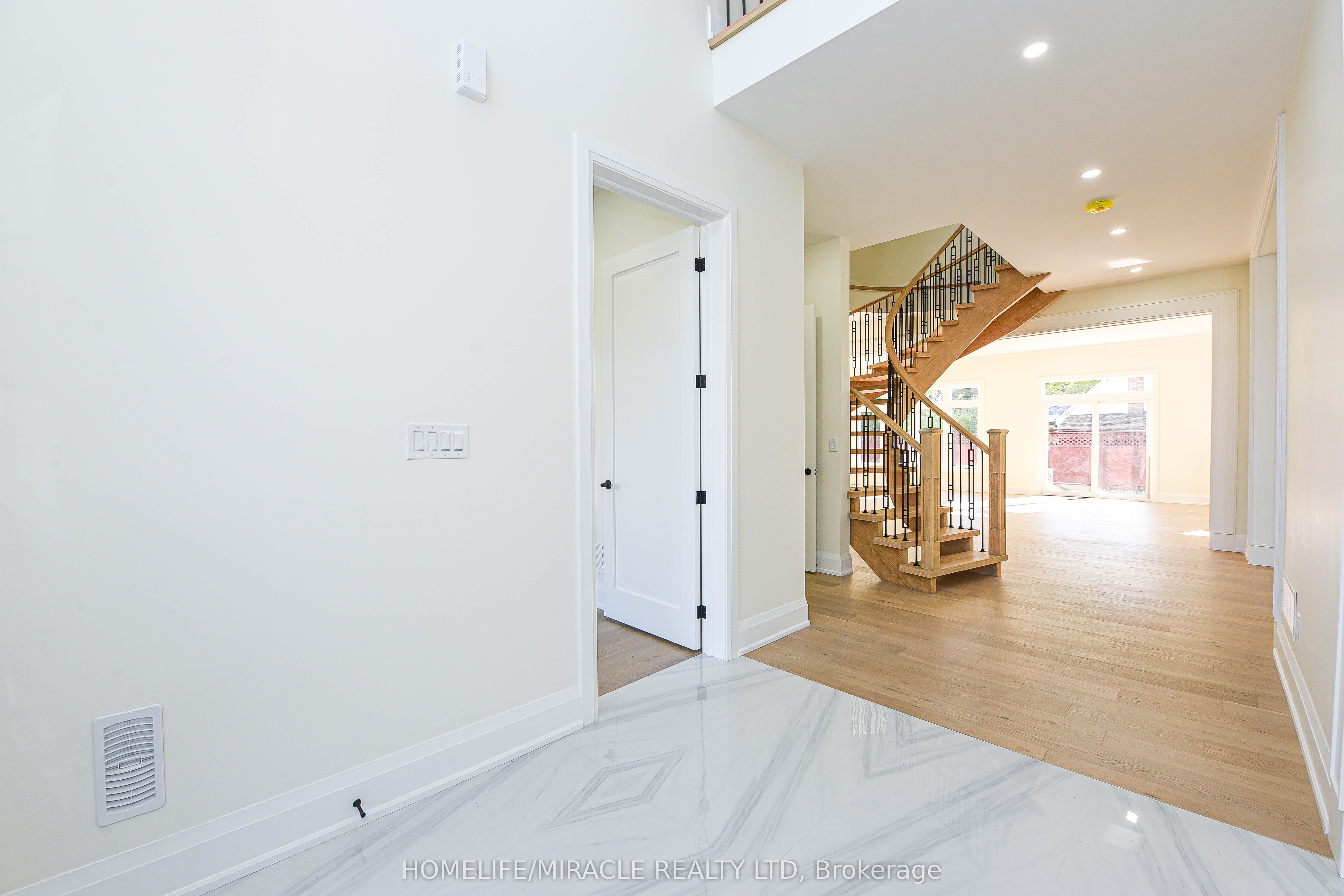 11 Hillcrest Avenue Property Photo 29