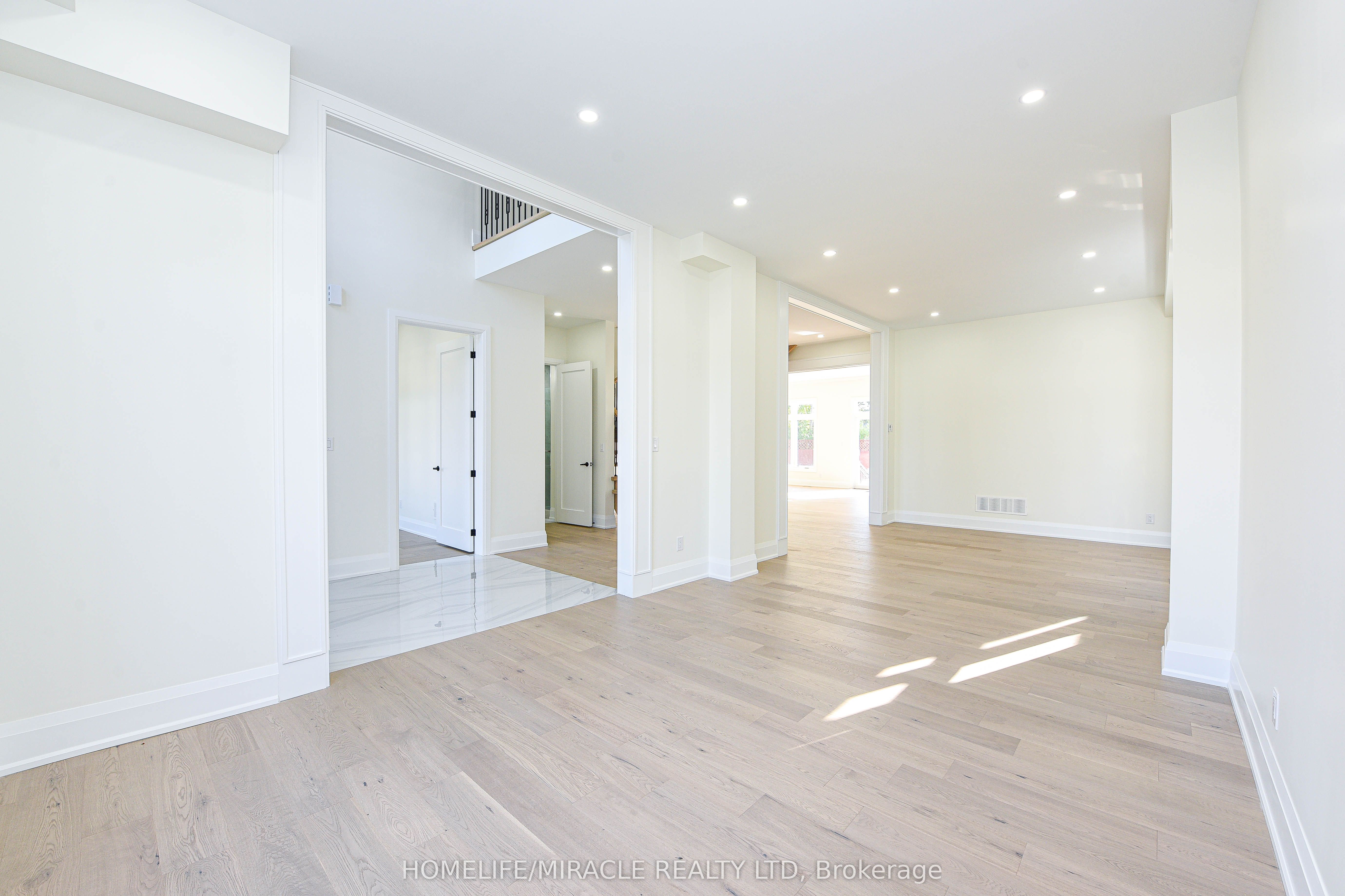 11 Hillcrest Avenue Property Photo 33
