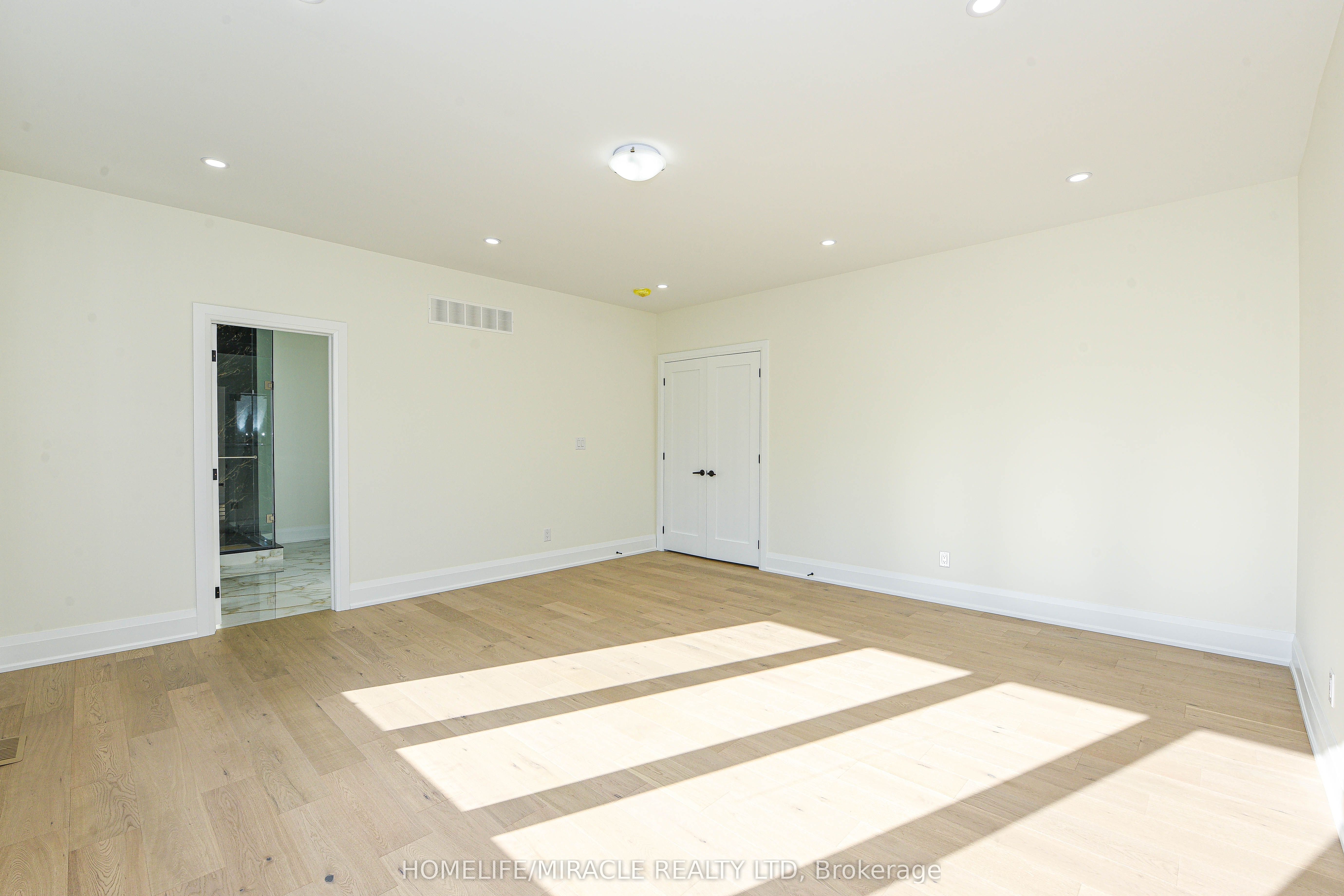 11 Hillcrest Avenue Property Photo 36