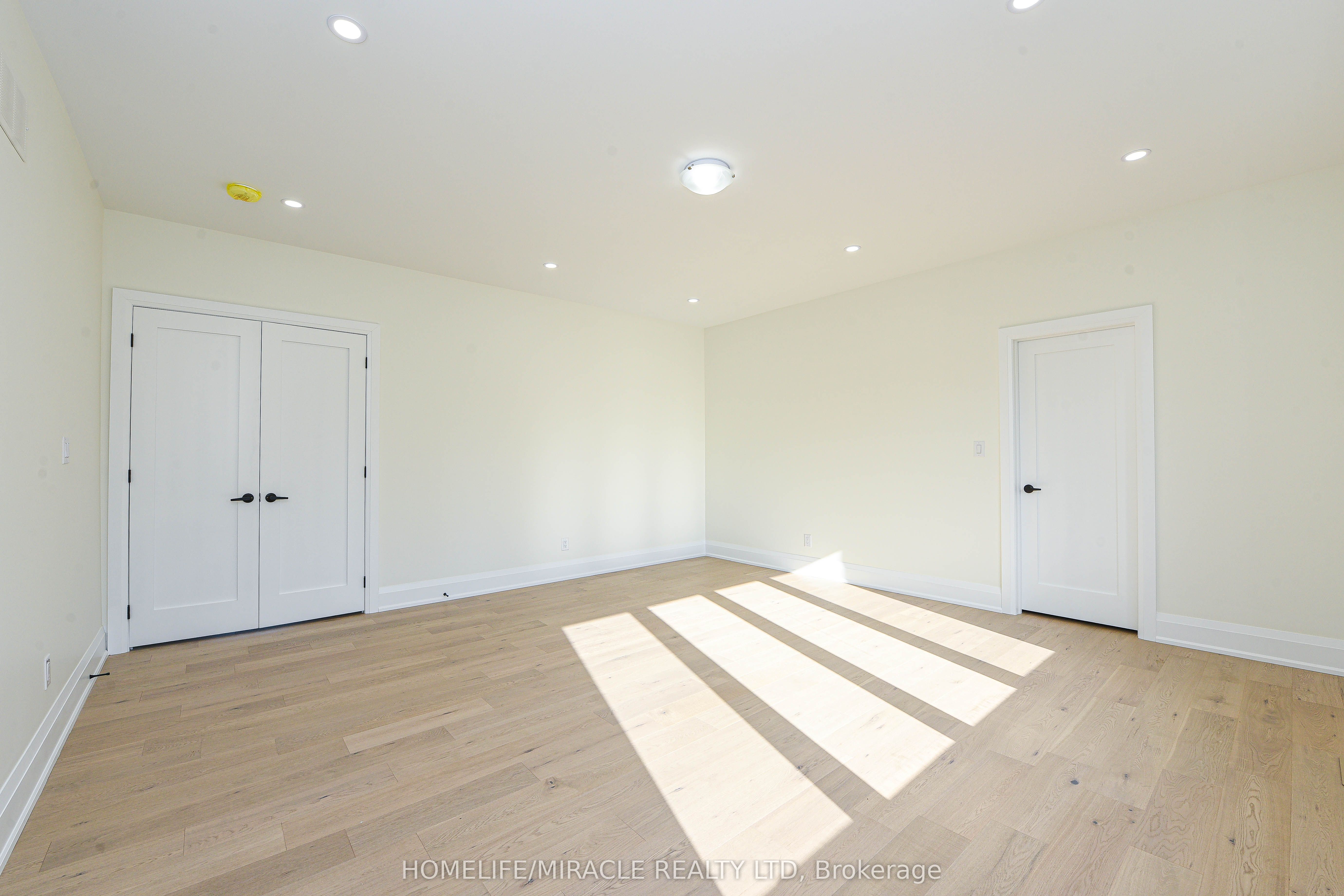 11 Hillcrest Avenue Property Photo 38