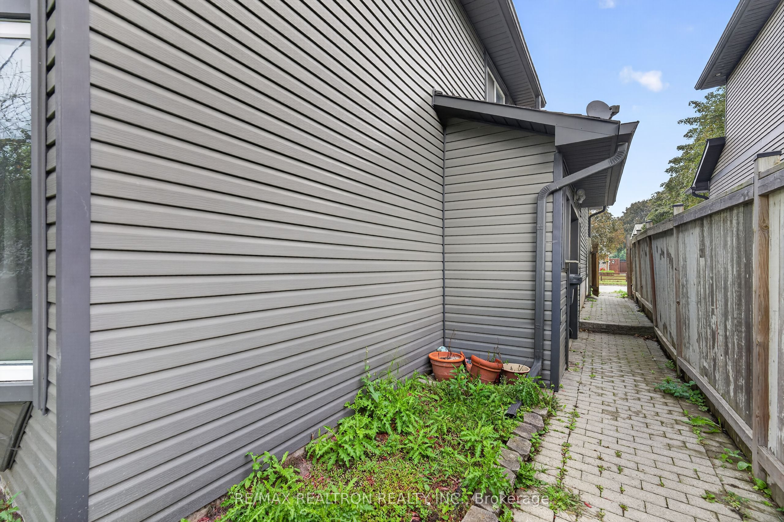 10 Richvale Drive S Lower Property Photo 23