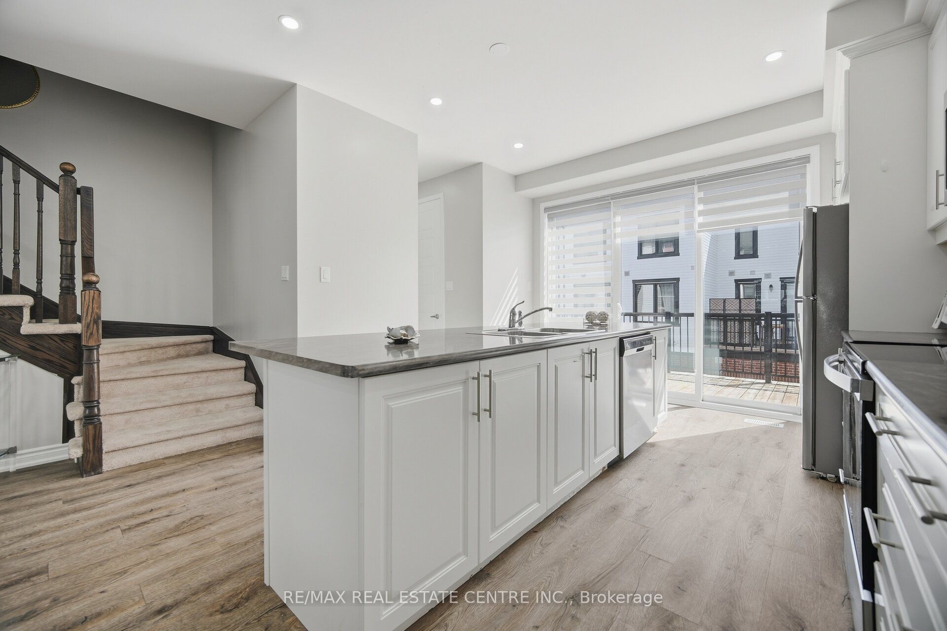 975 Whitlock Avenue 25 Property Photo 16