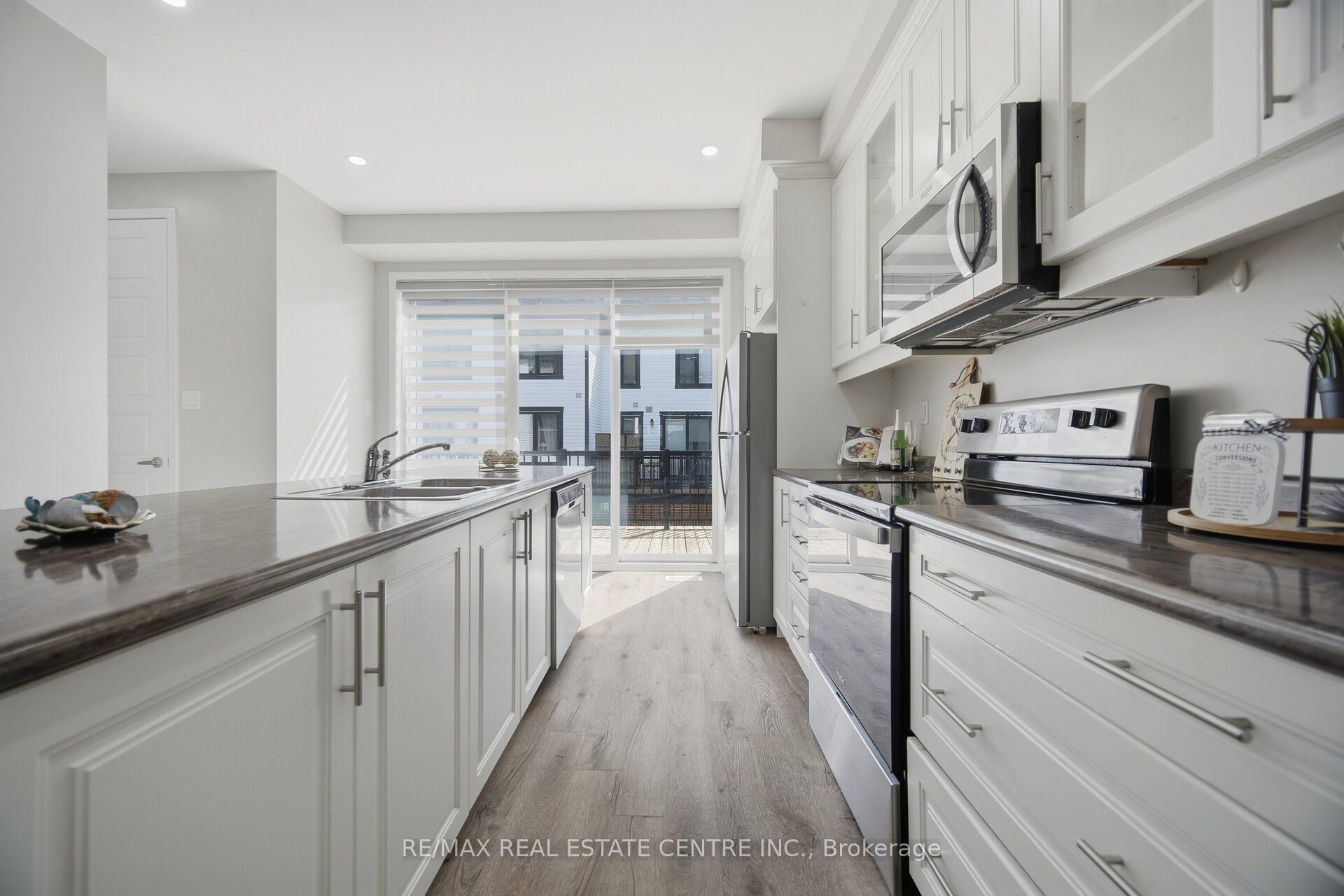 975 Whitlock Avenue 25 Property Photo 17