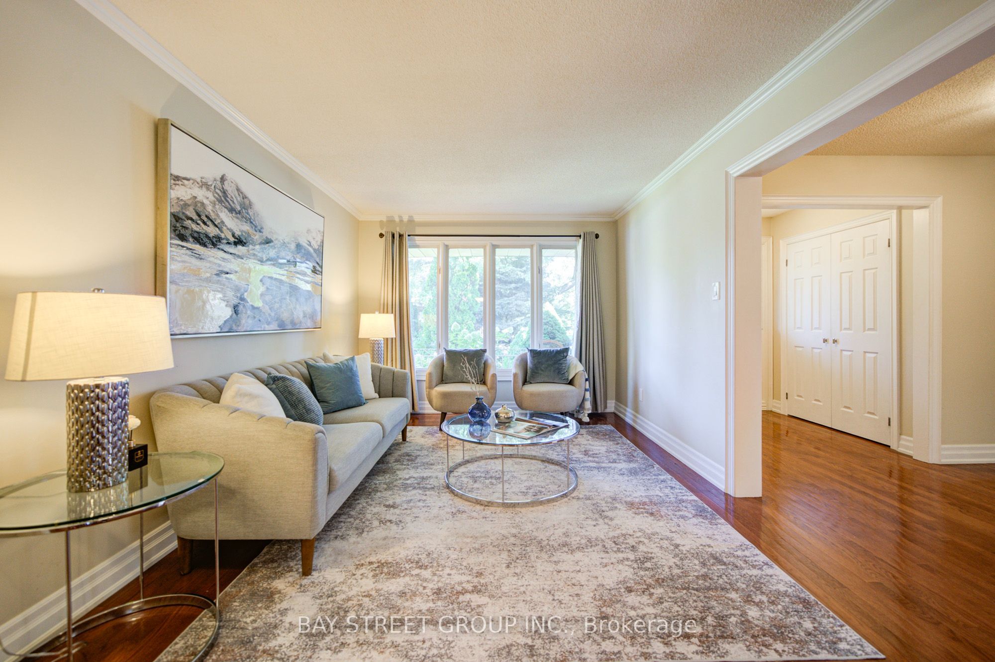 1348 Windrush Drive Property Photo 7