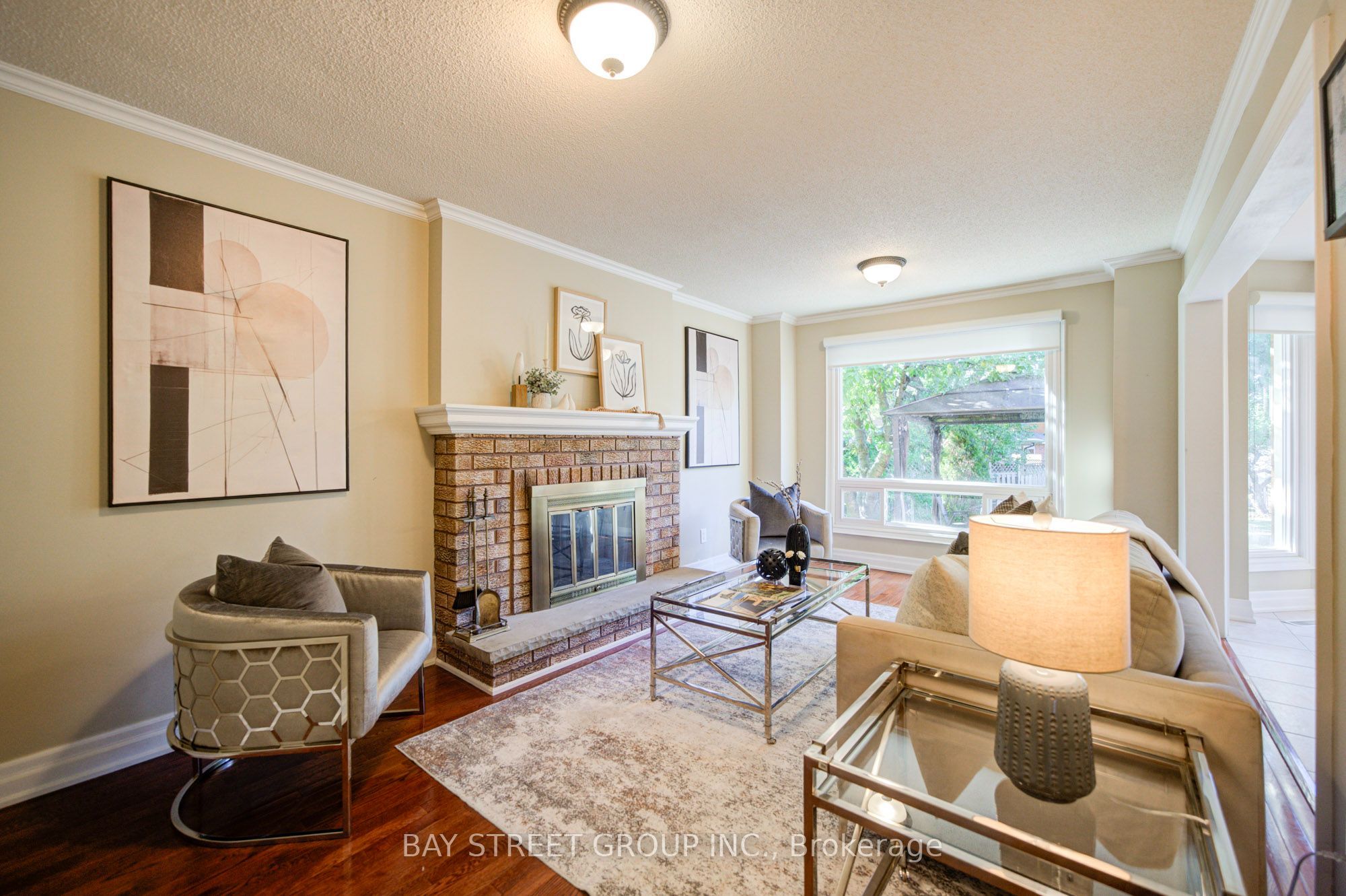 1348 Windrush Drive Property Photo 14
