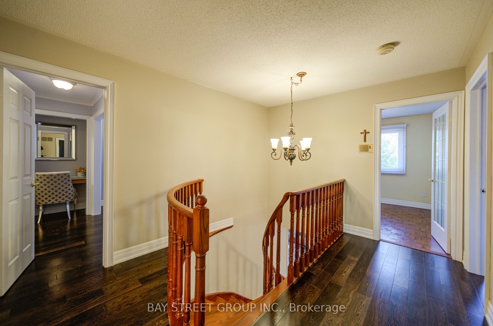 1348 Windrush Drive Property Photo 21