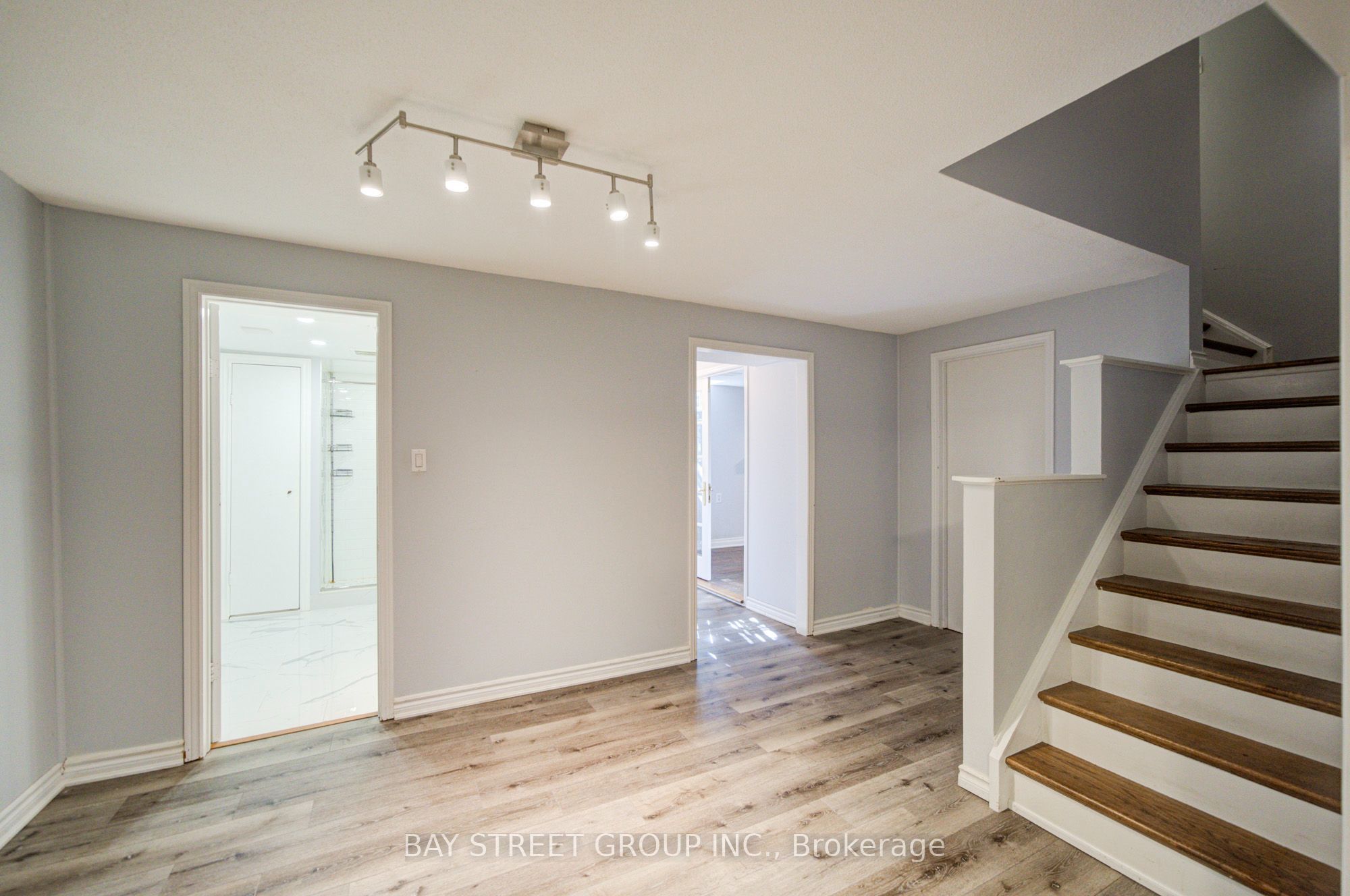 1348 Windrush Drive Property Photo 31
