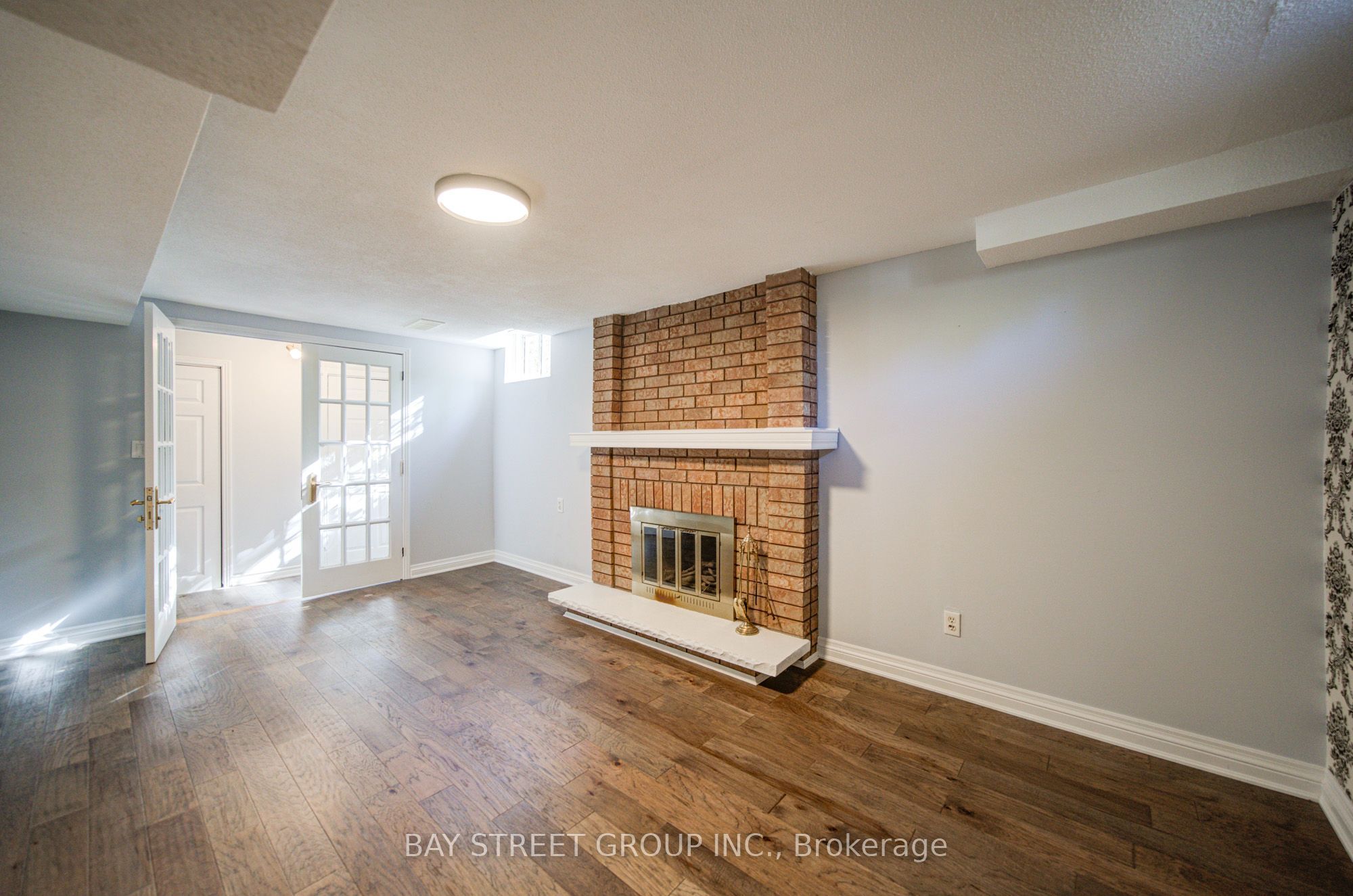 1348 Windrush Drive Property Photo 34