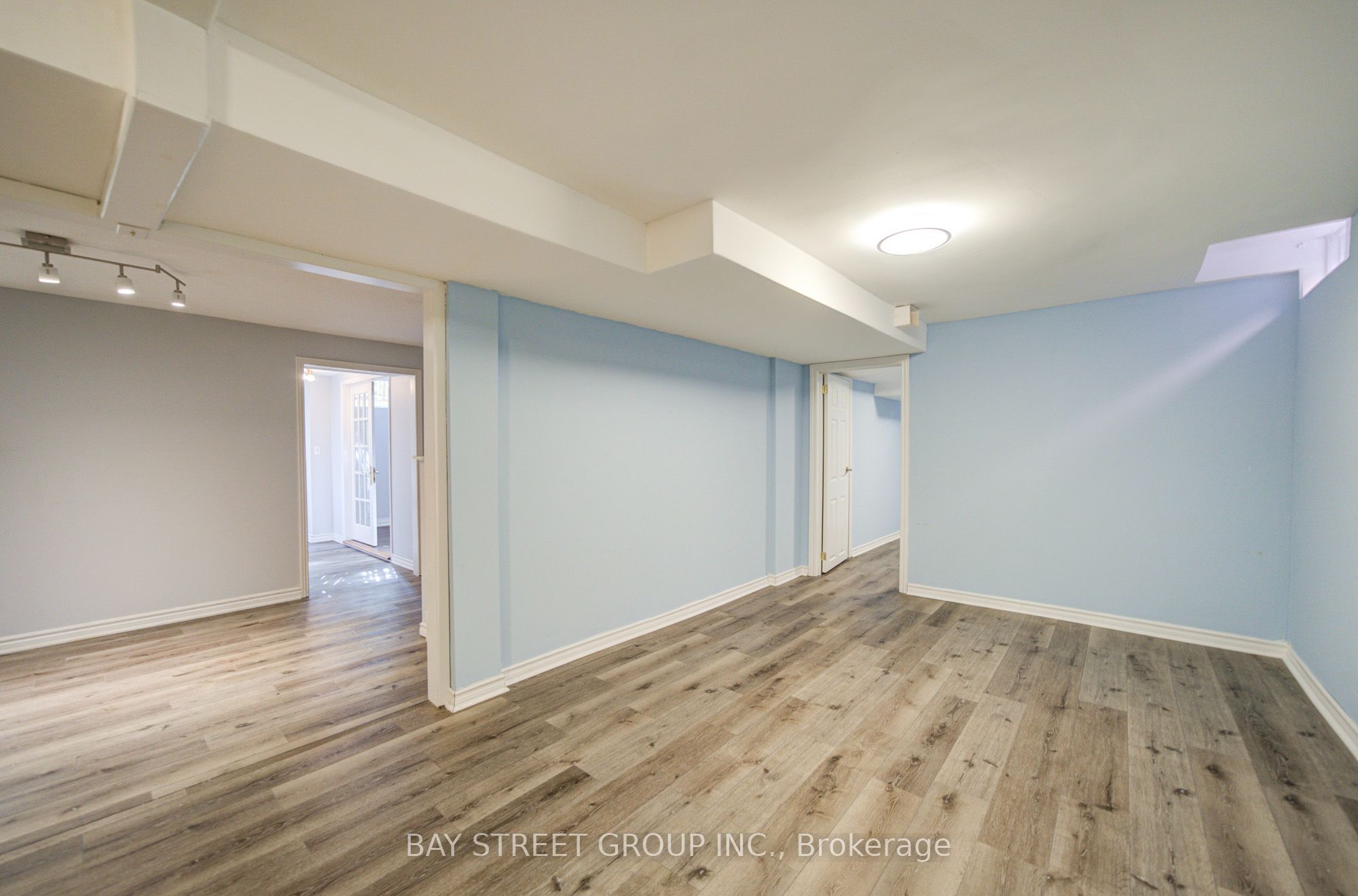 1348 Windrush Drive Property Photo 38