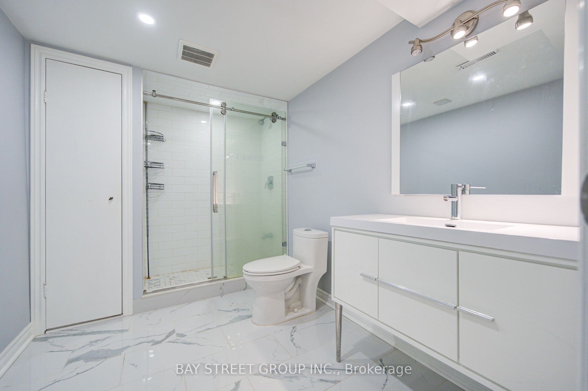 1348 Windrush Drive Property Photo 40