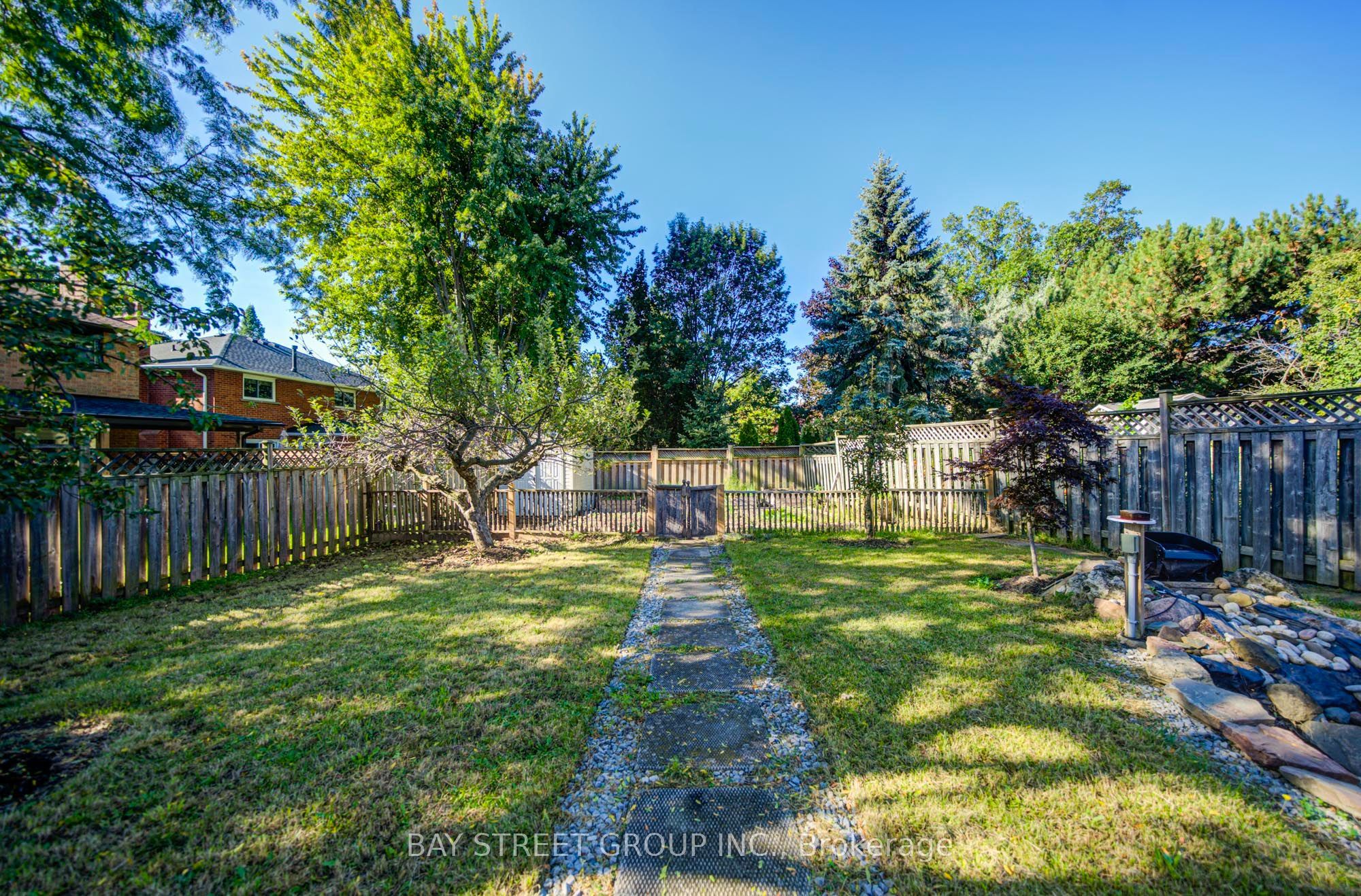 1348 Windrush Drive Property Photo 44