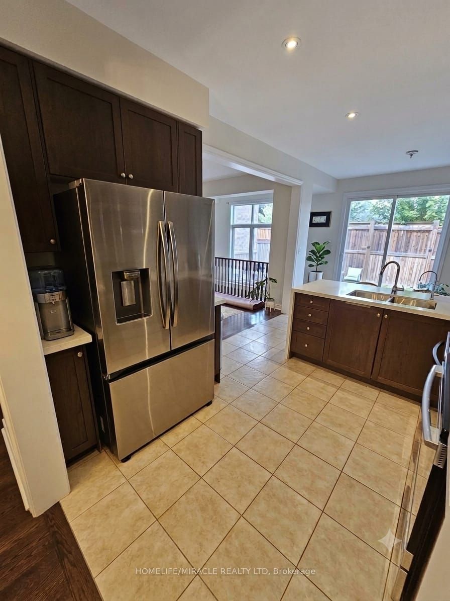 3275 Stalybridge Drive 30 Property Photo 10