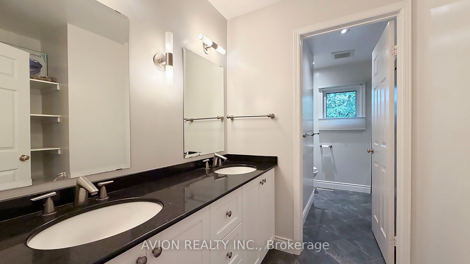 2068 Nipigon Drive Property Photo 23
