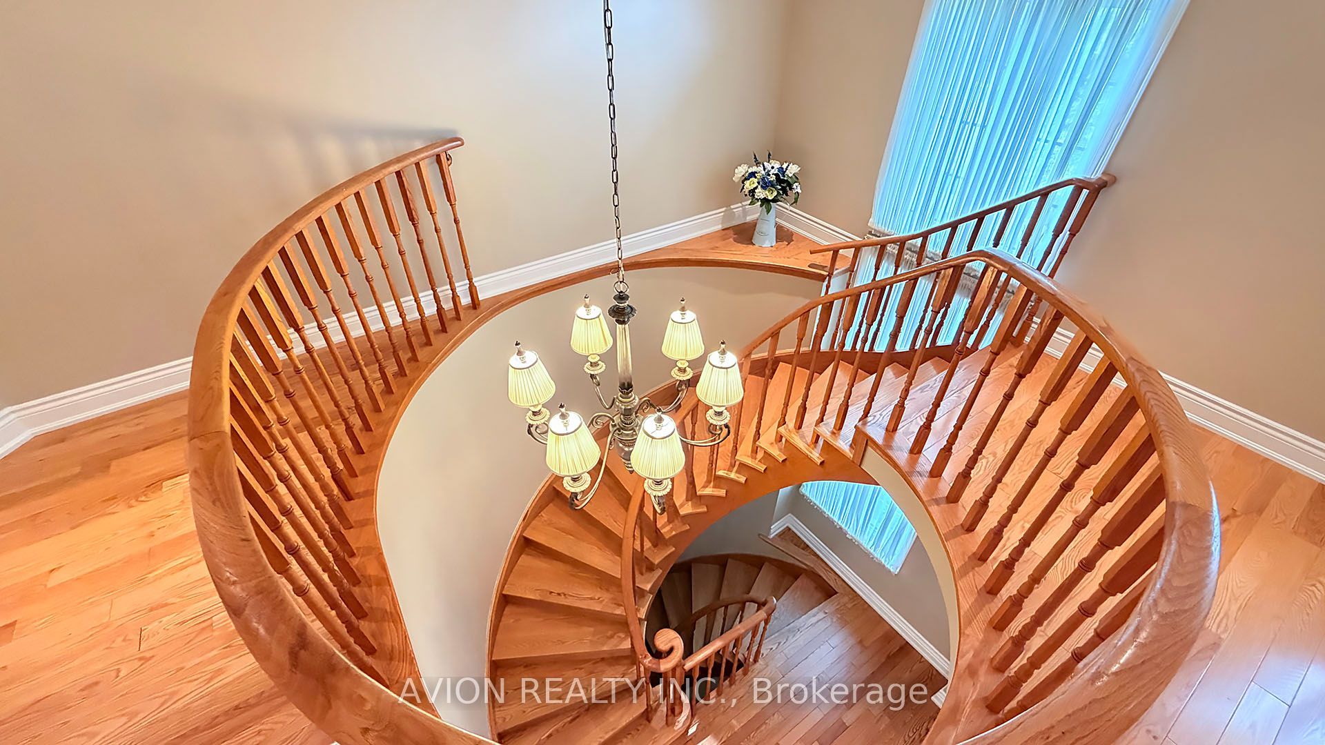 2068 Nipigon Drive Property Photo 29