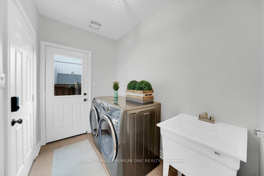 14 Atchison Drive Property Photo 17