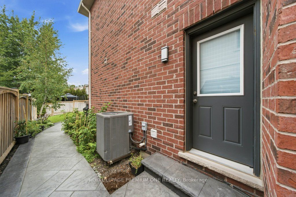 14 Atchison Drive Property Photo 18