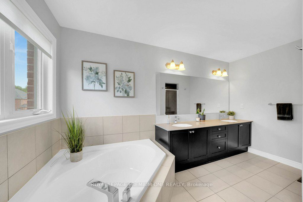 14 Atchison Drive Property Photo 24
