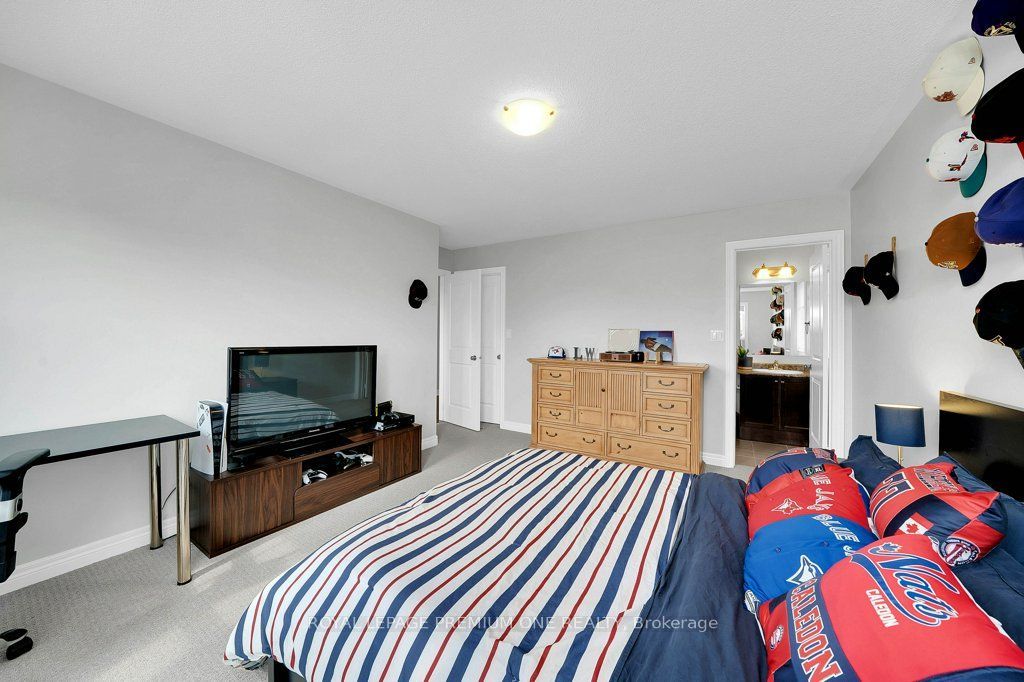 14 Atchison Drive Property Photo 26