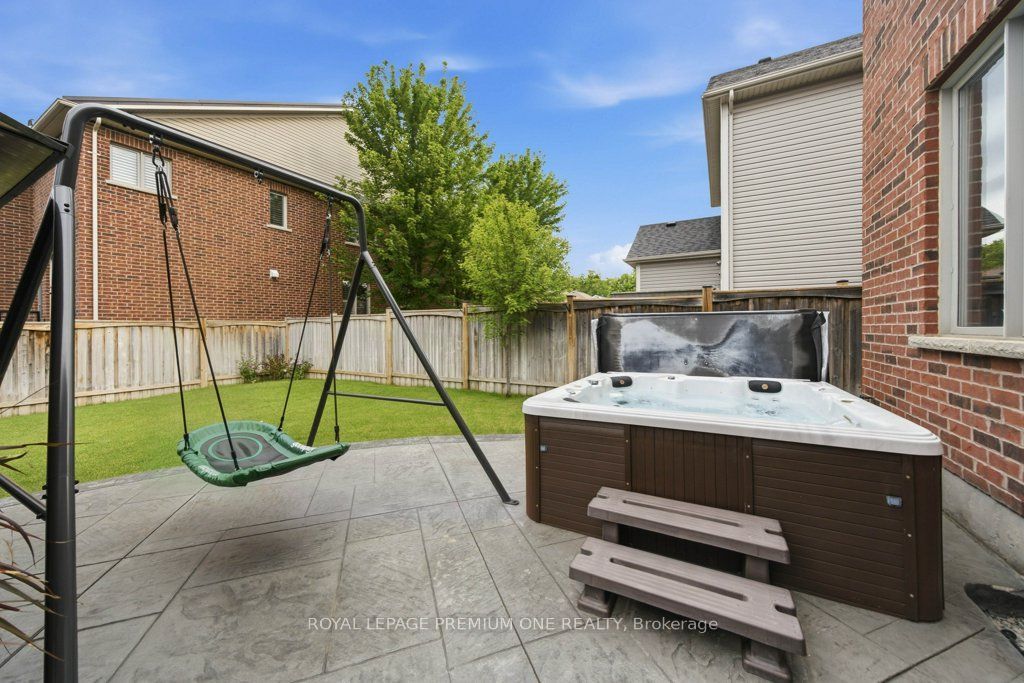14 Atchison Drive Property Photo 36