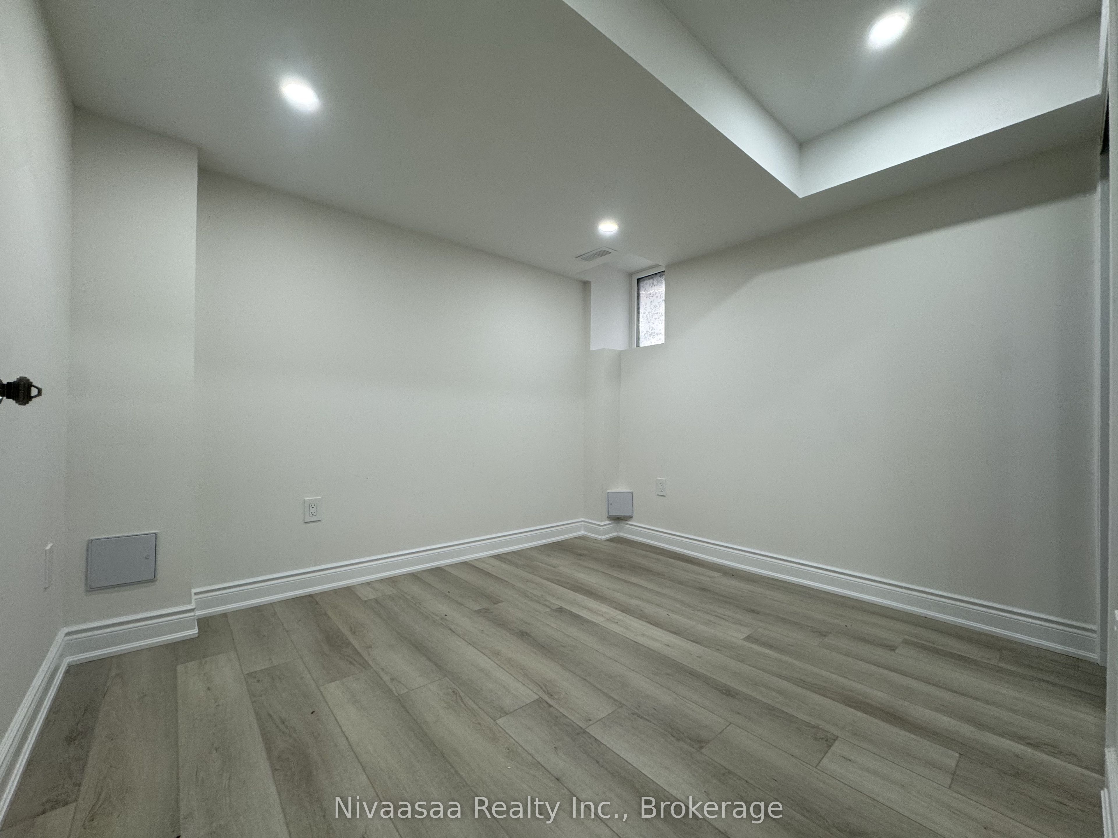 39 Petch Avenue Basement Property Photo 16