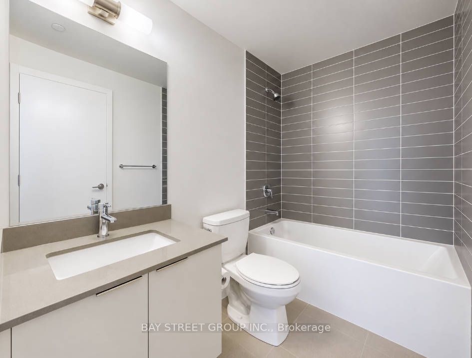 3079 Trafalgar Road 309 Property Photo 8