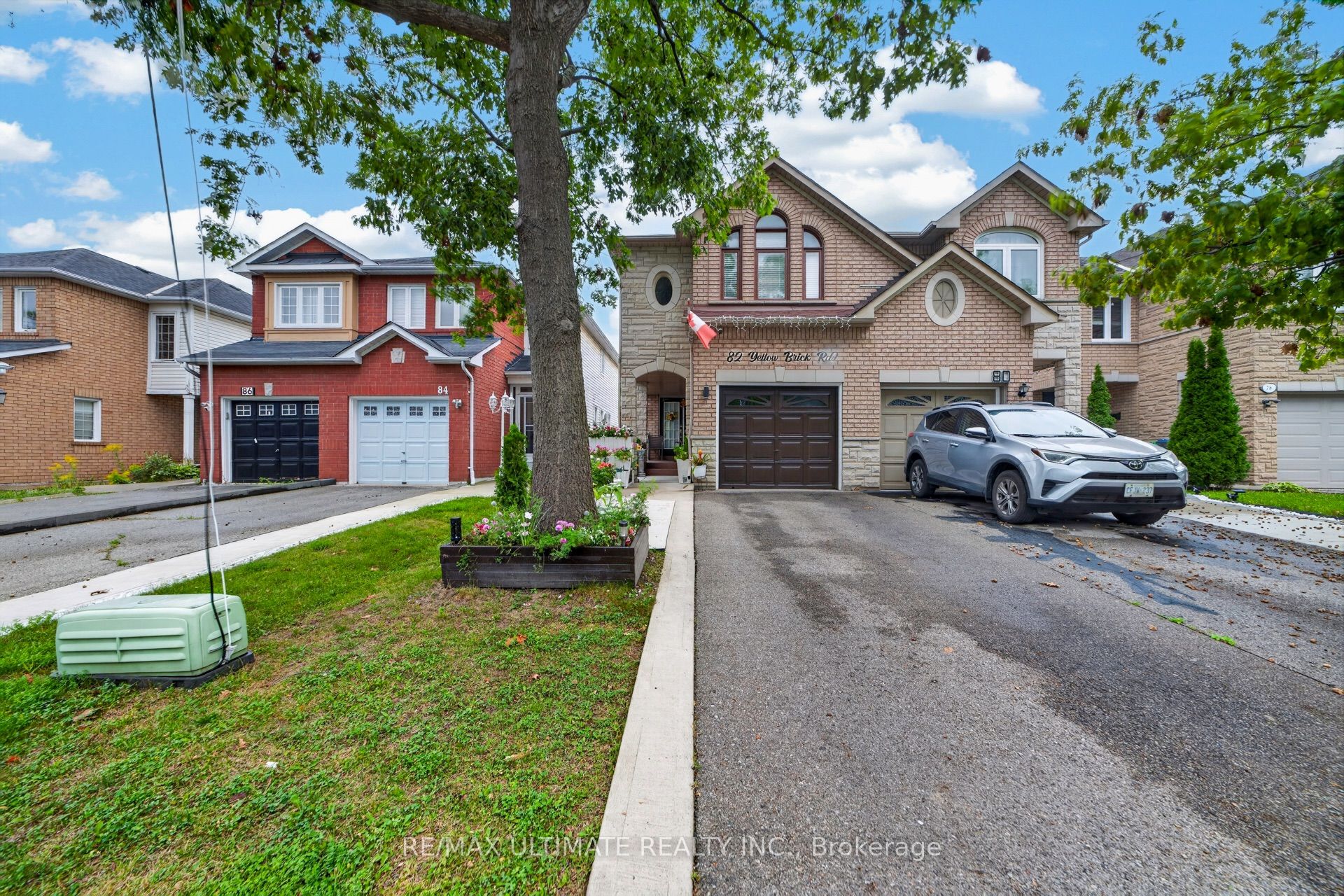 82 Yellow Brick Road Property Photo 1