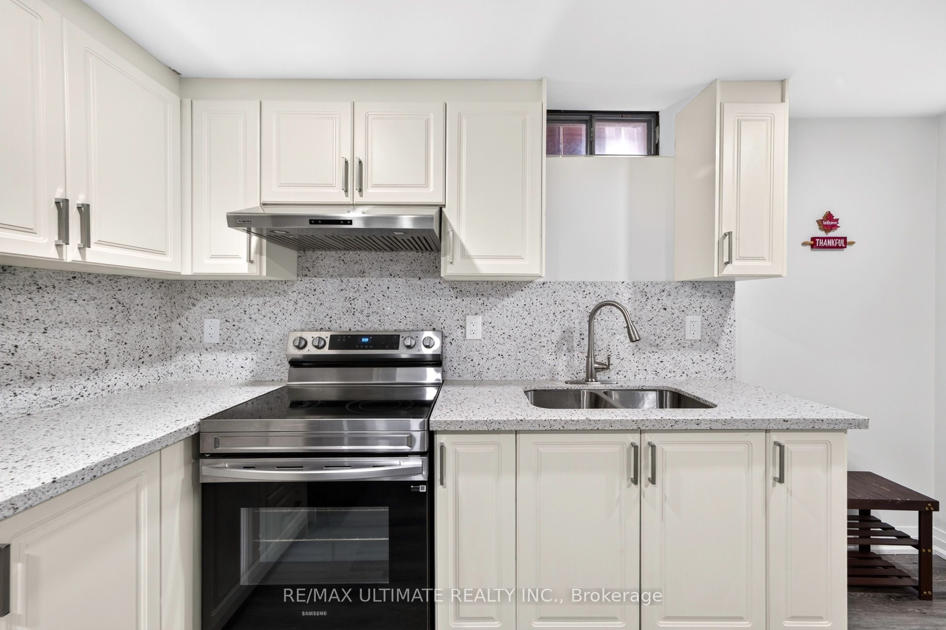 82 Yellow Brick Road Property Photo 10