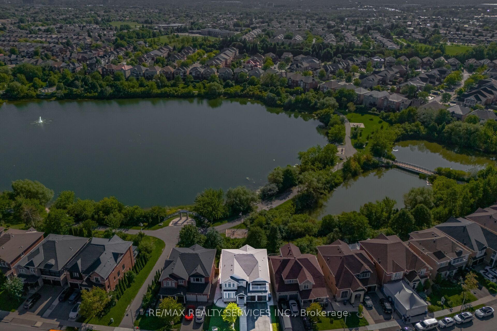 68 Southlake Boulevard