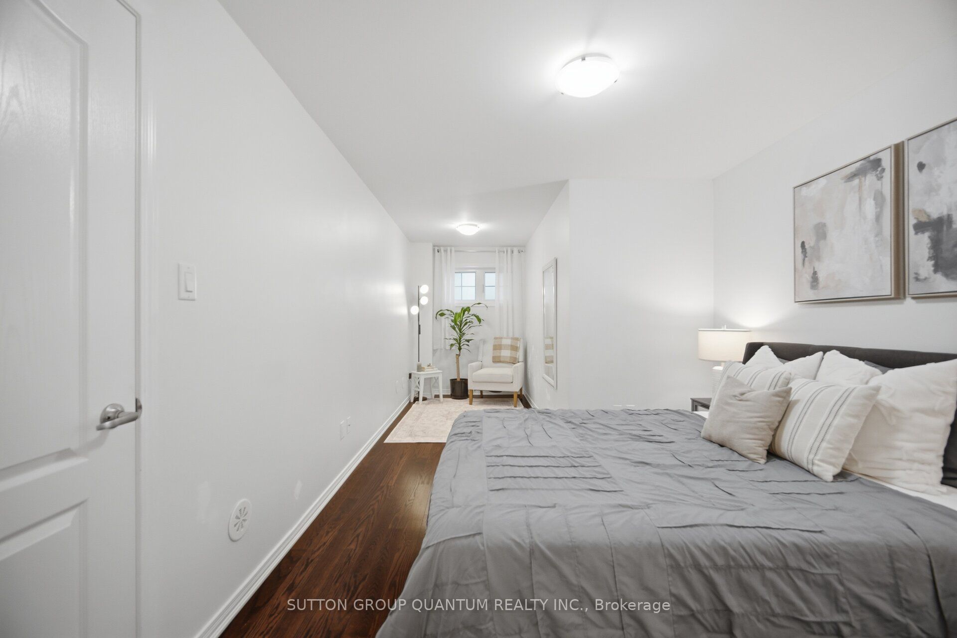 2441 Greenwich Drive 37 Property Photo 16