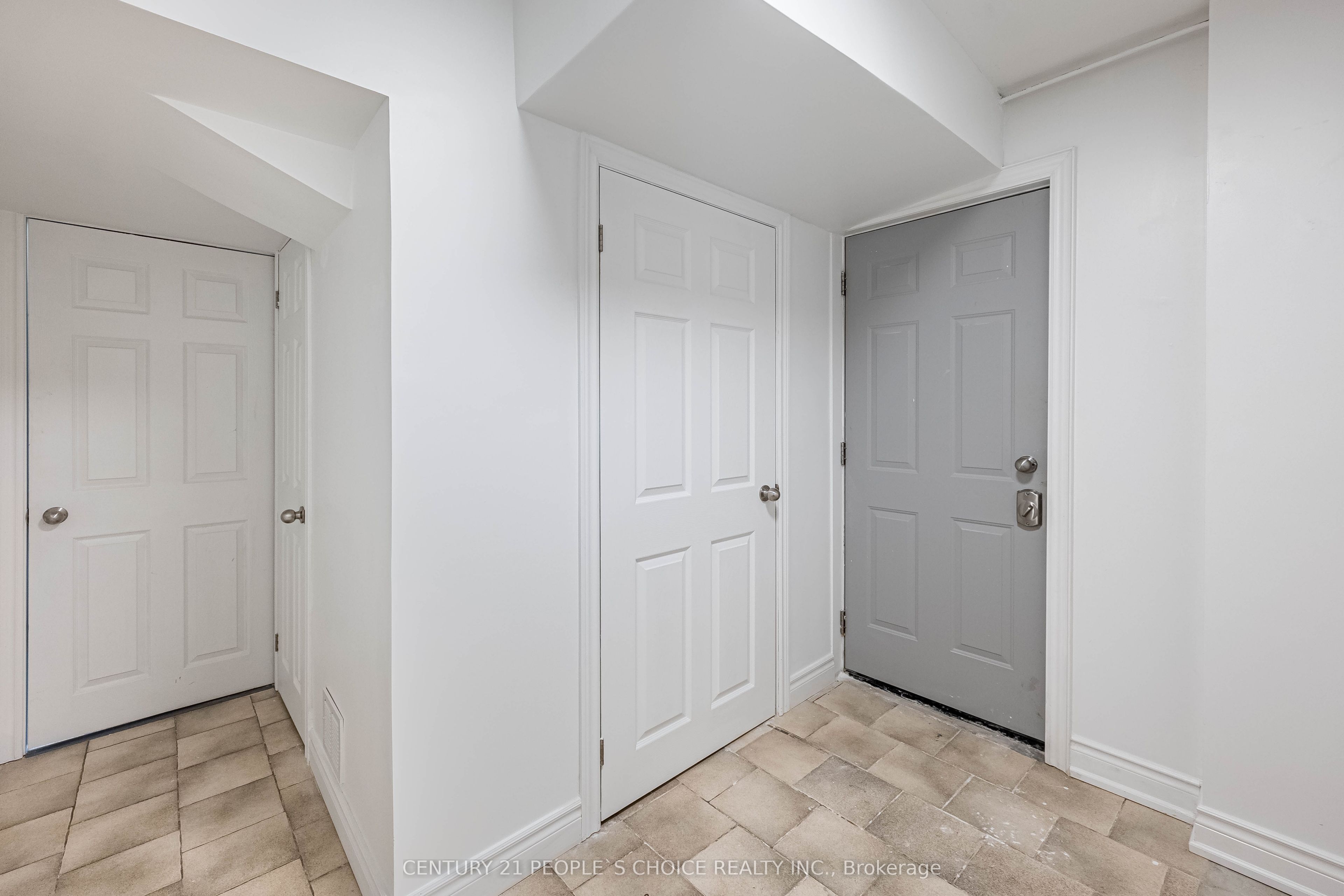 89 Thistle Down Boulevard Bsmt Property Photo 26