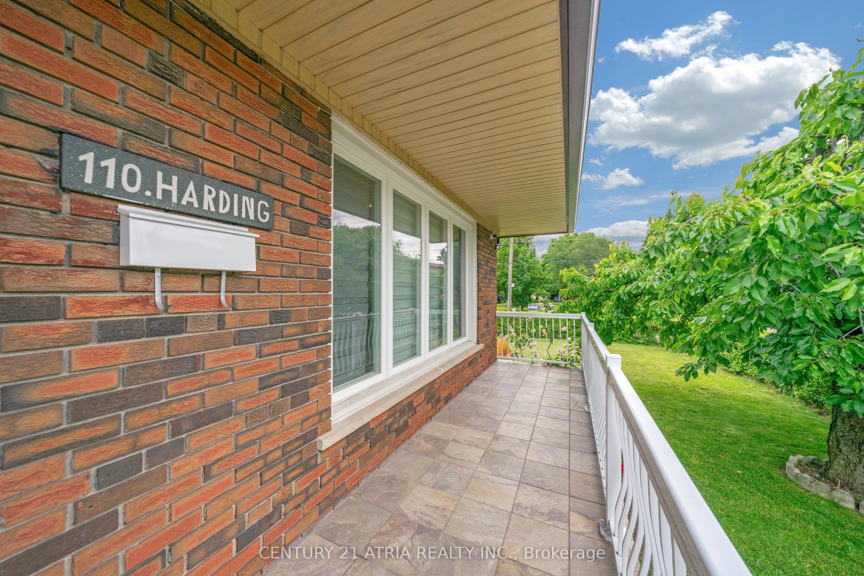 110 Harding Avenue Property Photo 4