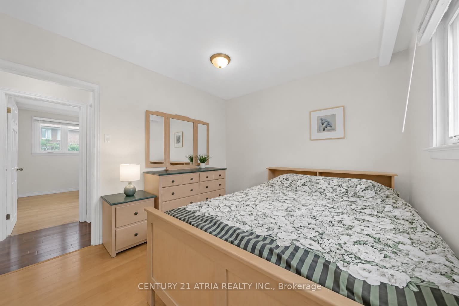 110 Harding Avenue Property Photo 17