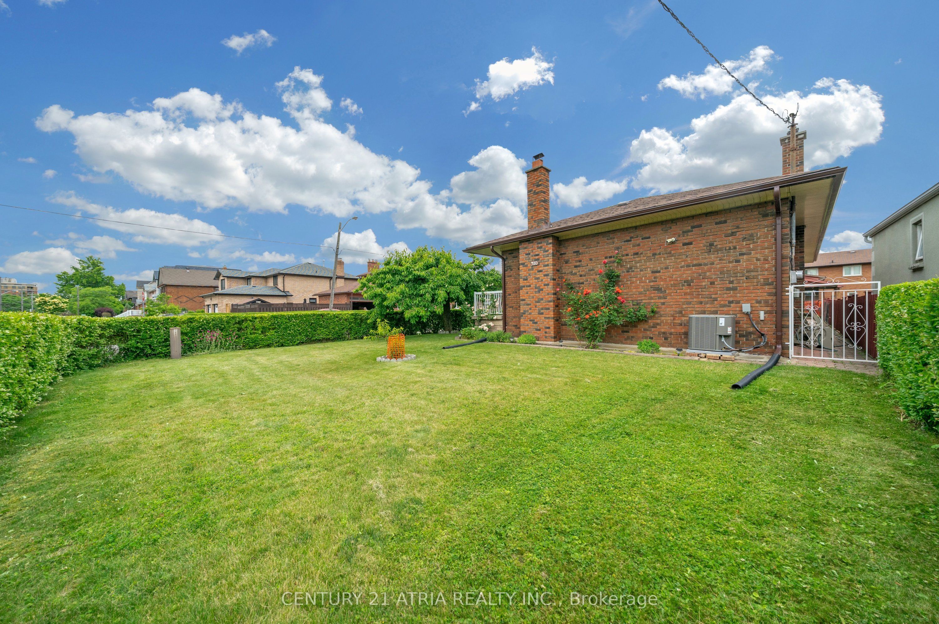 110 Harding Avenue Property Photo 29