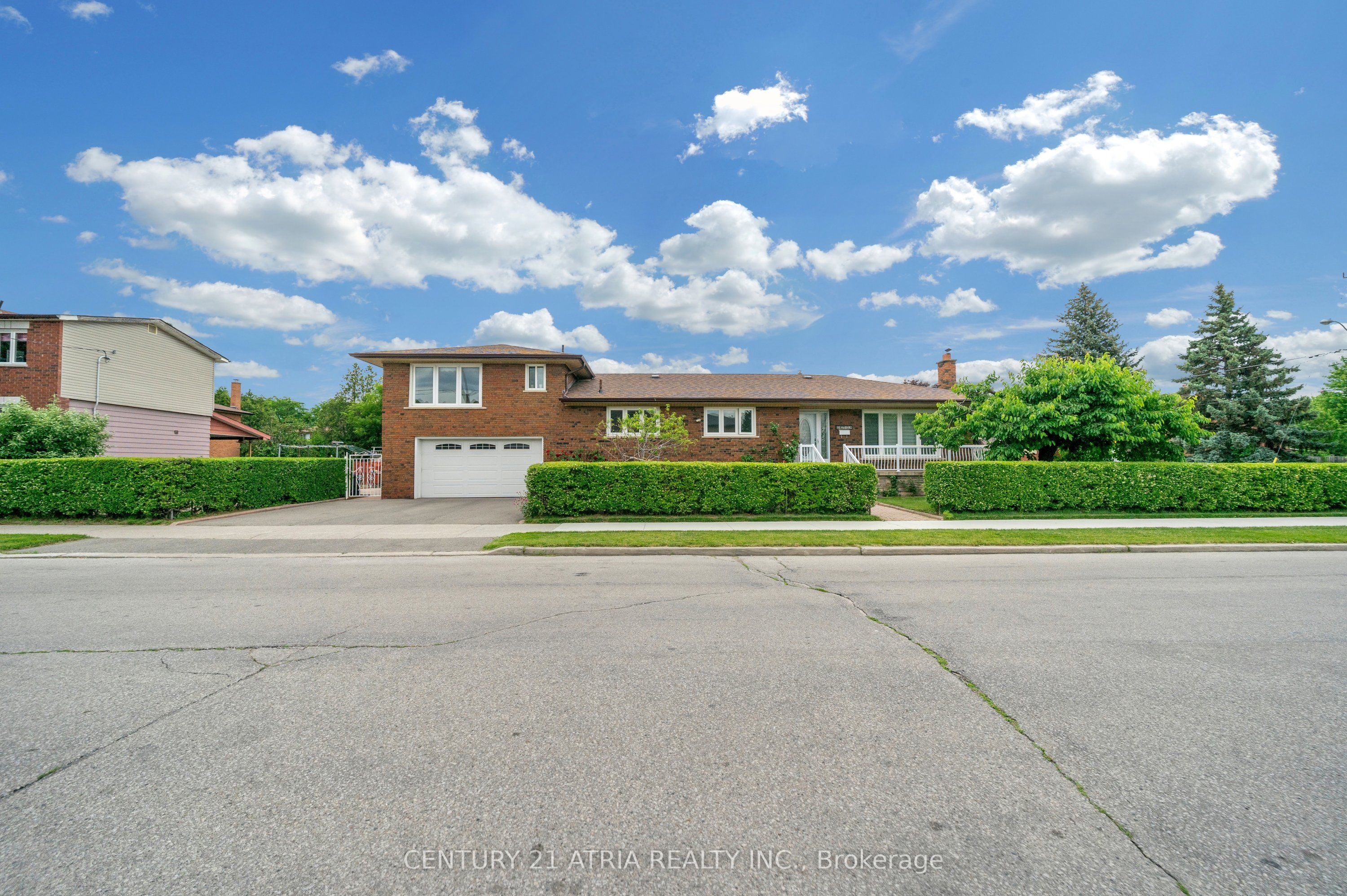 110 Harding Avenue Property Photo 34