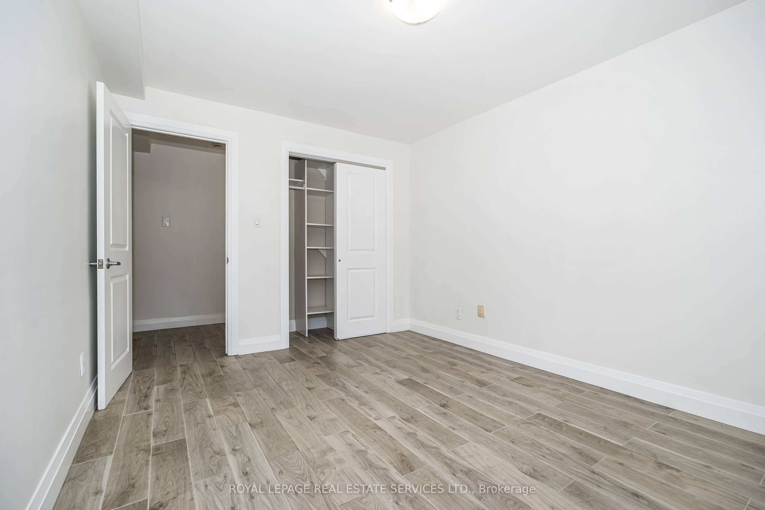 2637 Keele Street 1a Property Photo 18