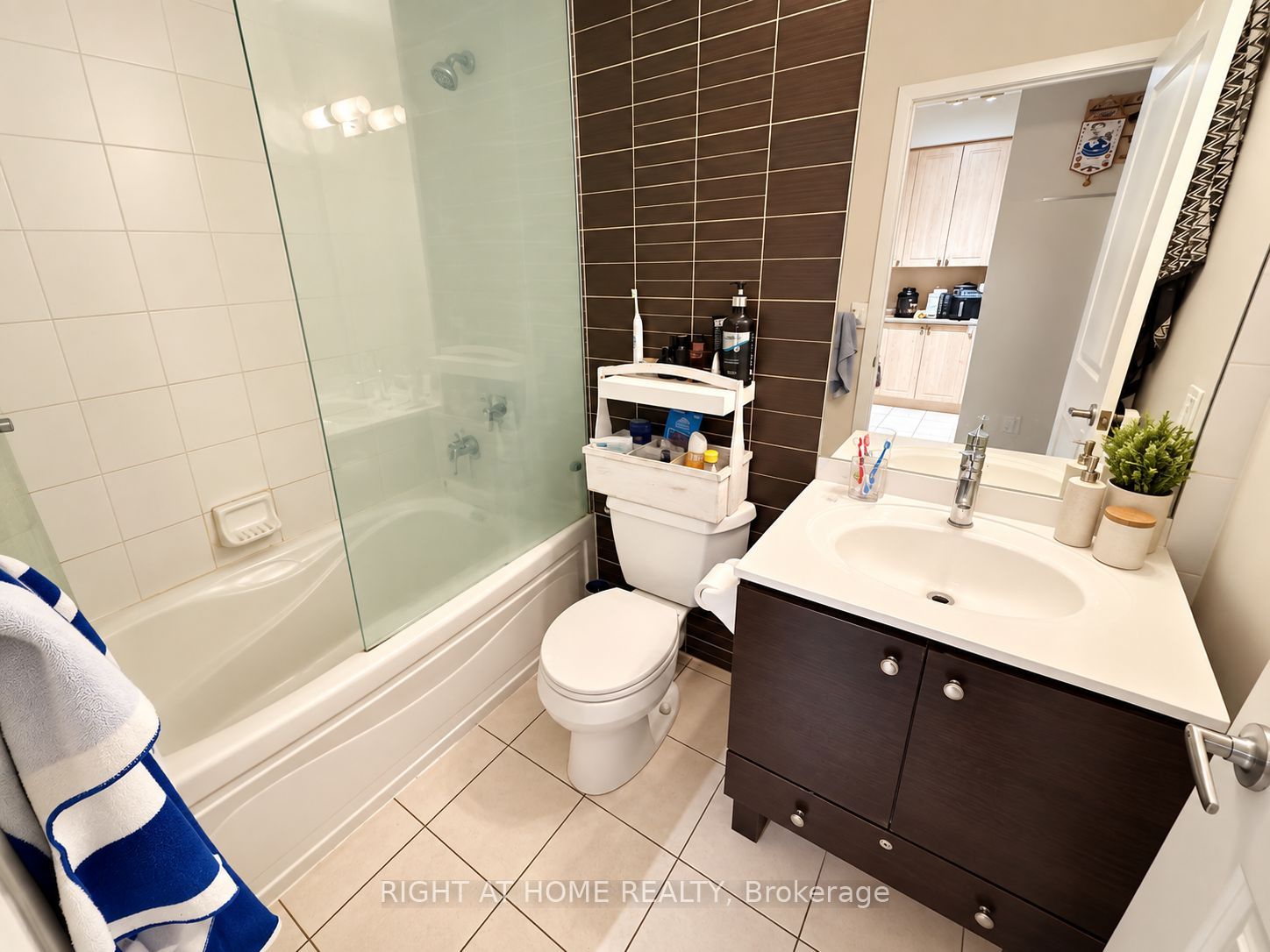 225 Sherway Gardens Road 105 Property Photo 10