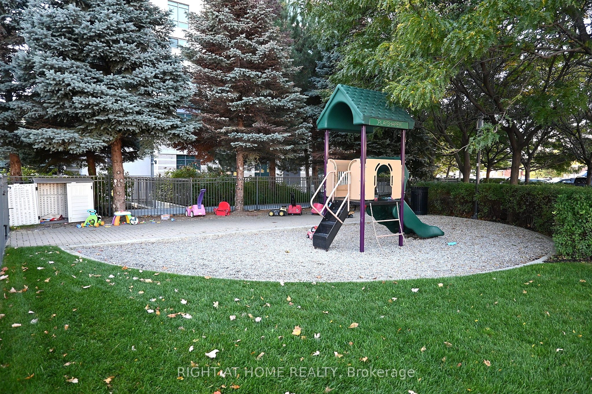 225 Sherway Gardens Road 105 Property Photo 32