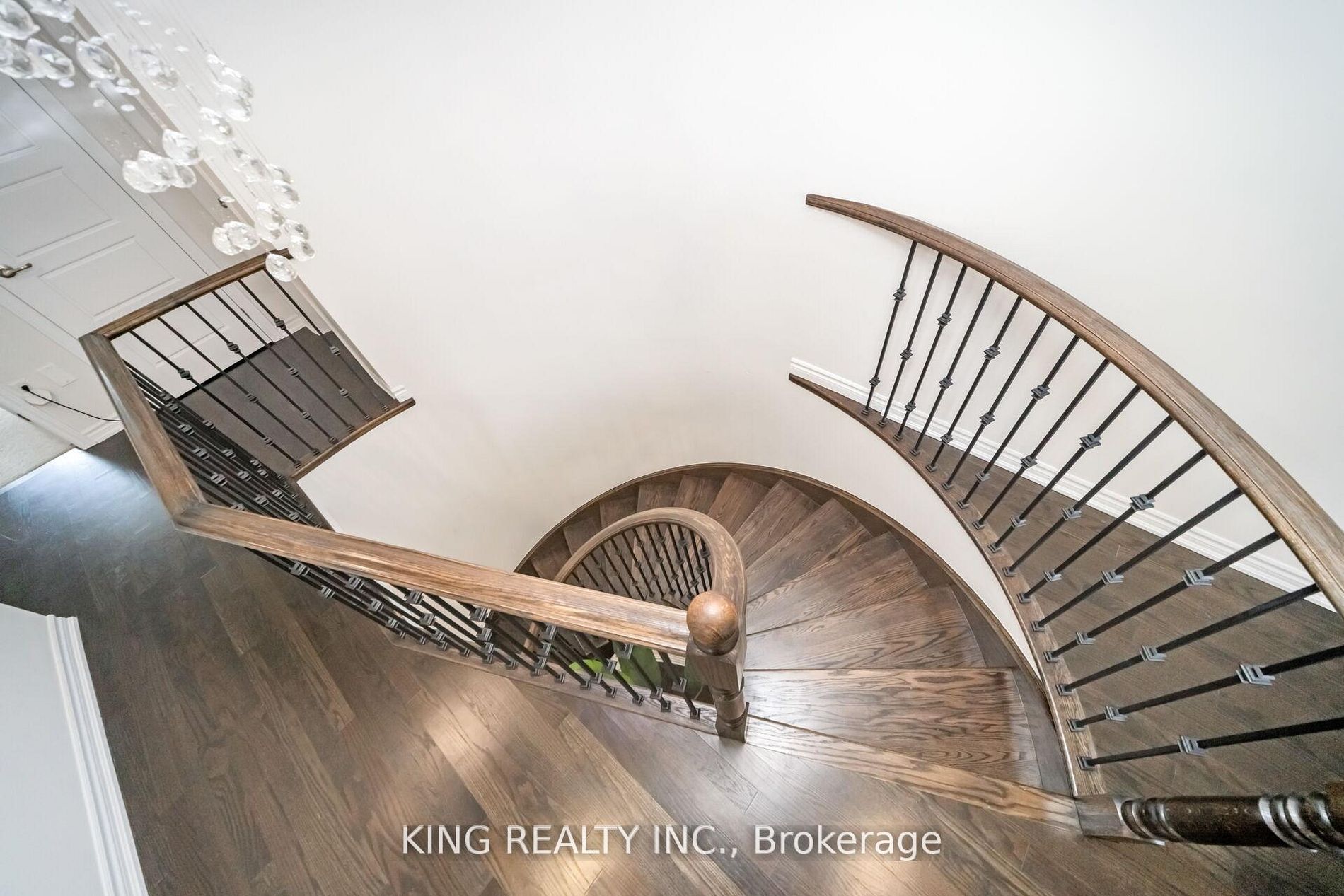 11 Malpass Street Property Photo 15