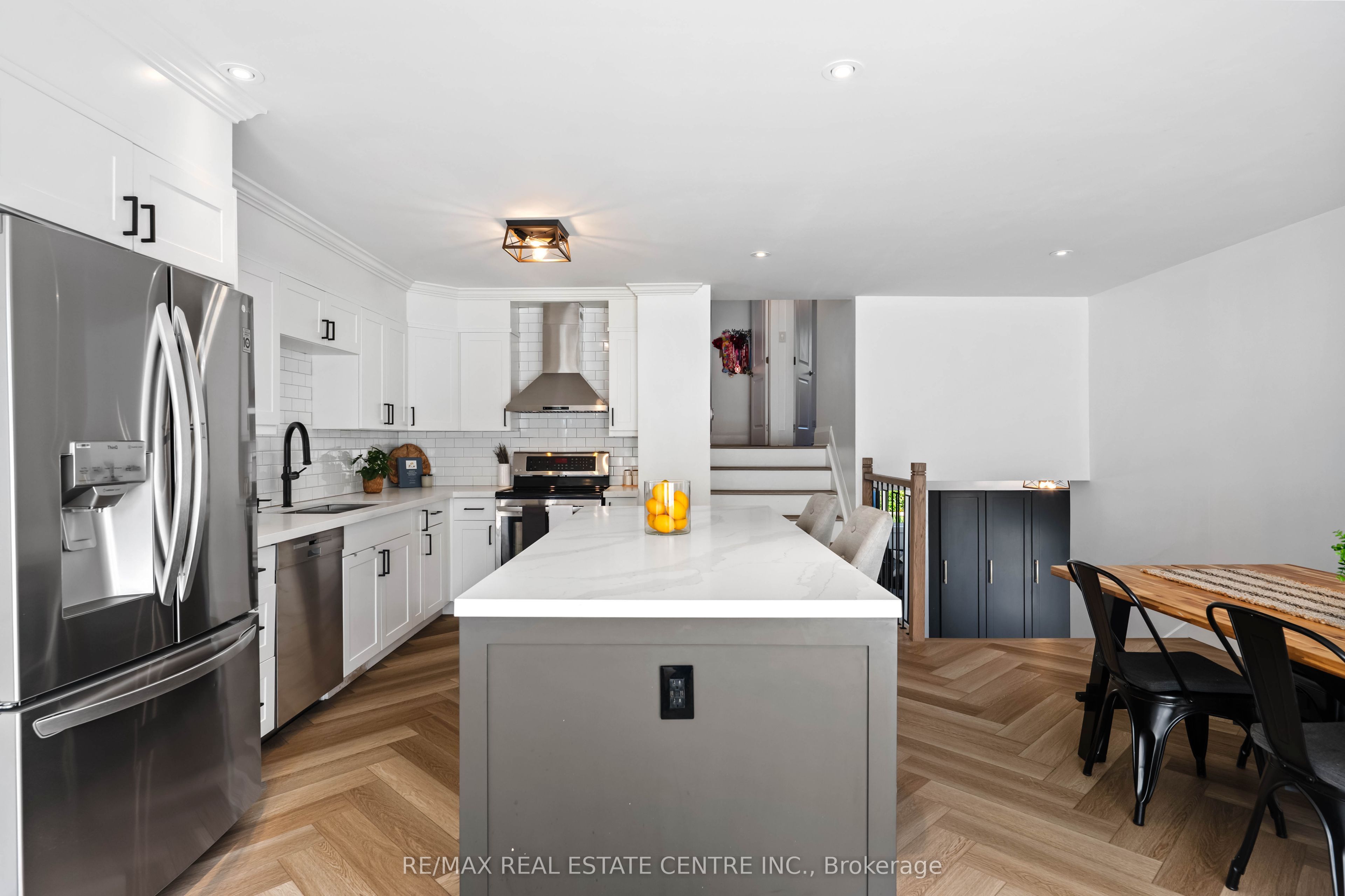 7 Madison Avenue Property Photo 16
