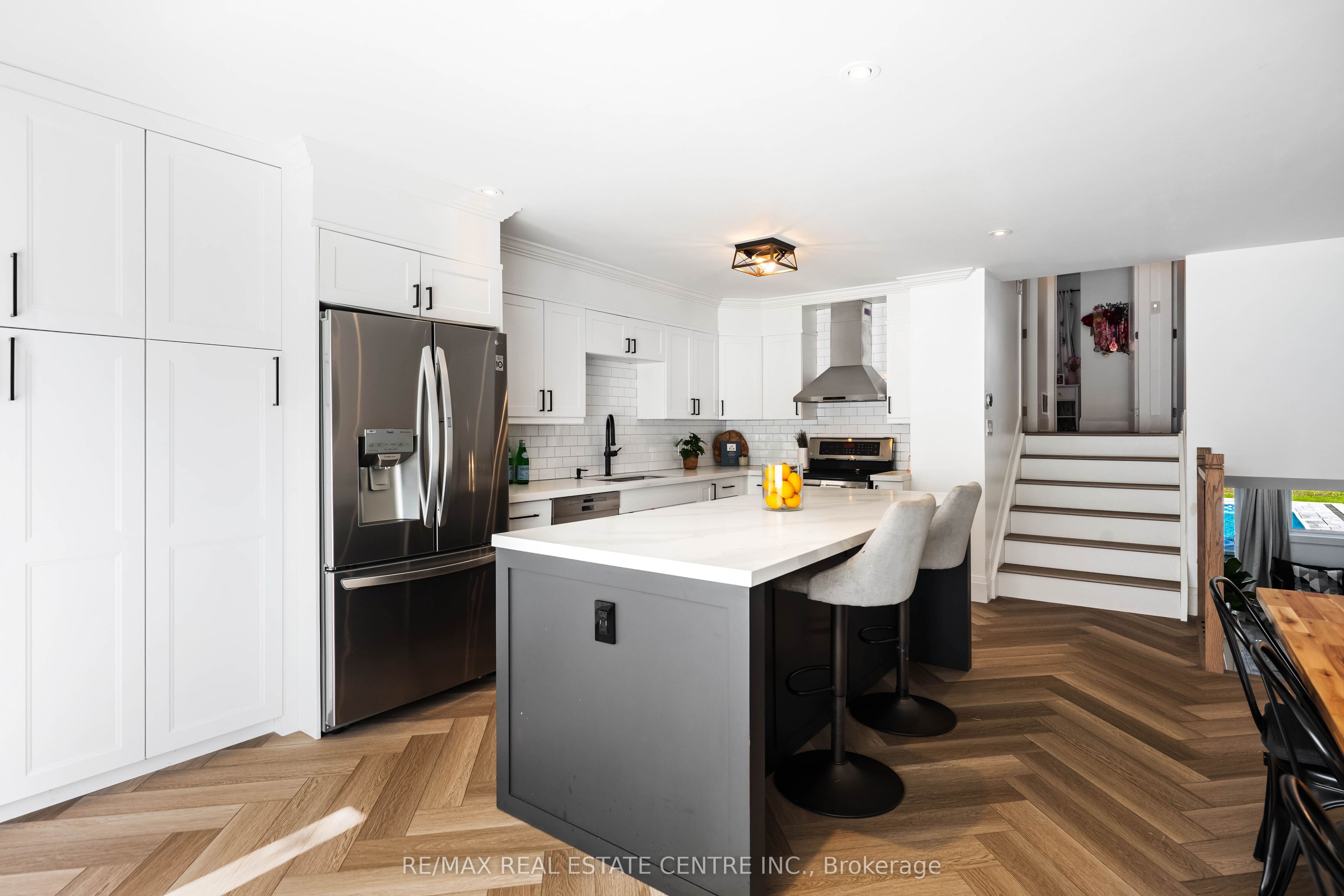 7 Madison Avenue Property Photo 17
