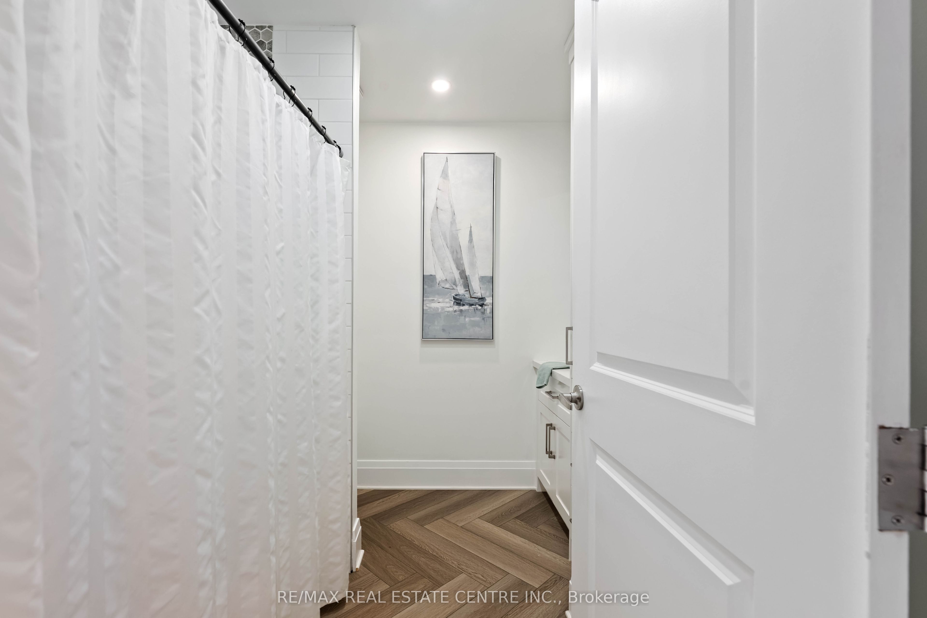 7 Madison Avenue Property Photo 18