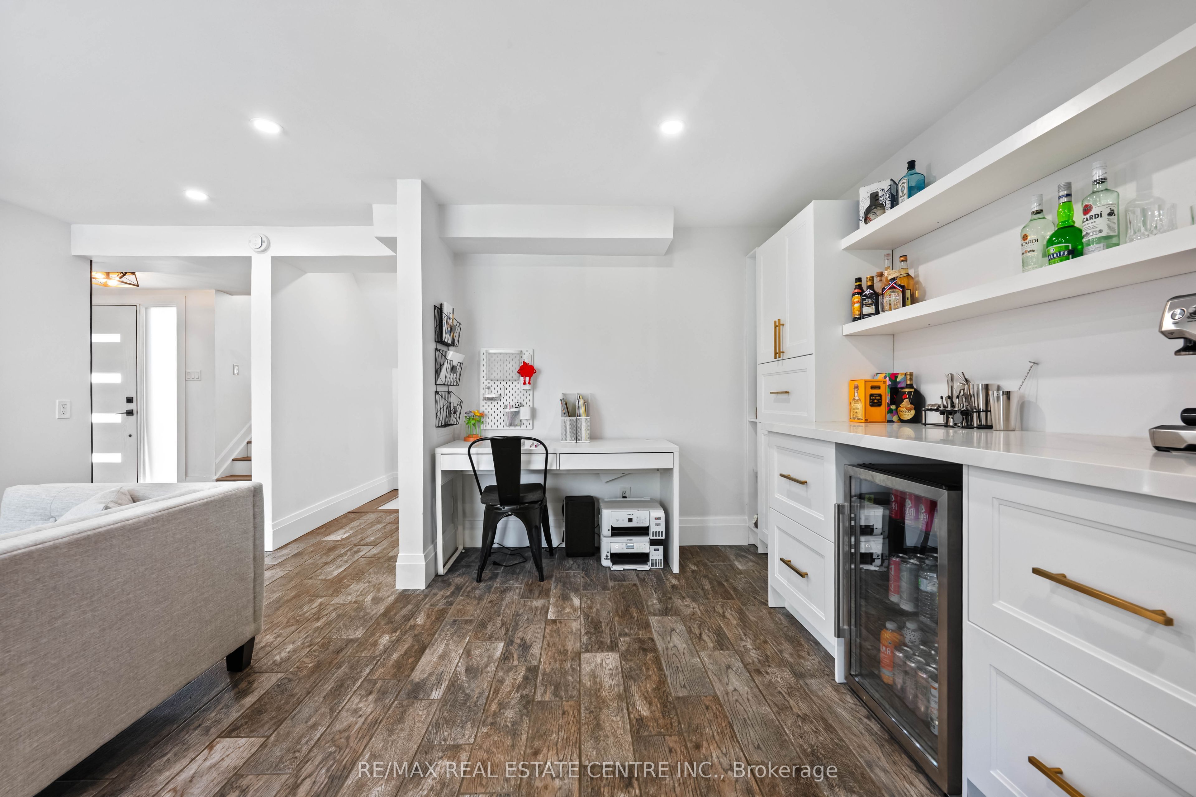 7 Madison Avenue Property Photo 27
