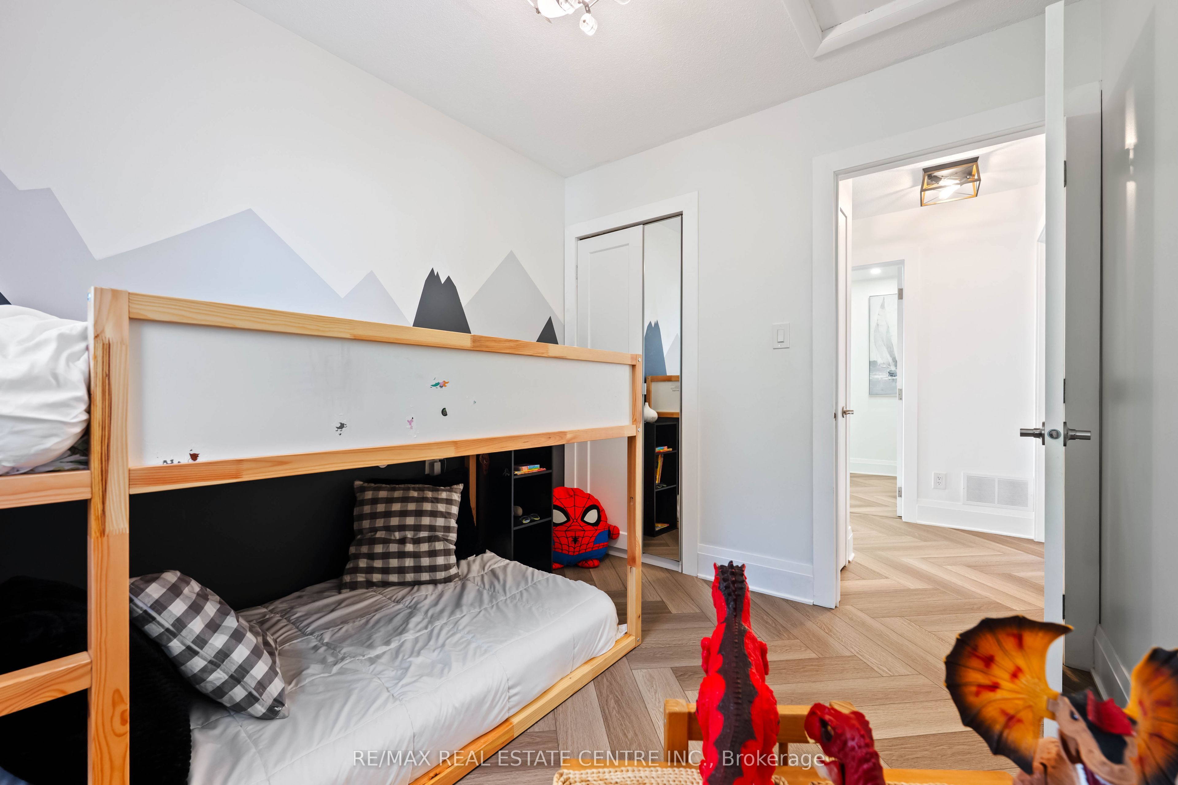 7 Madison Avenue Property Photo 35