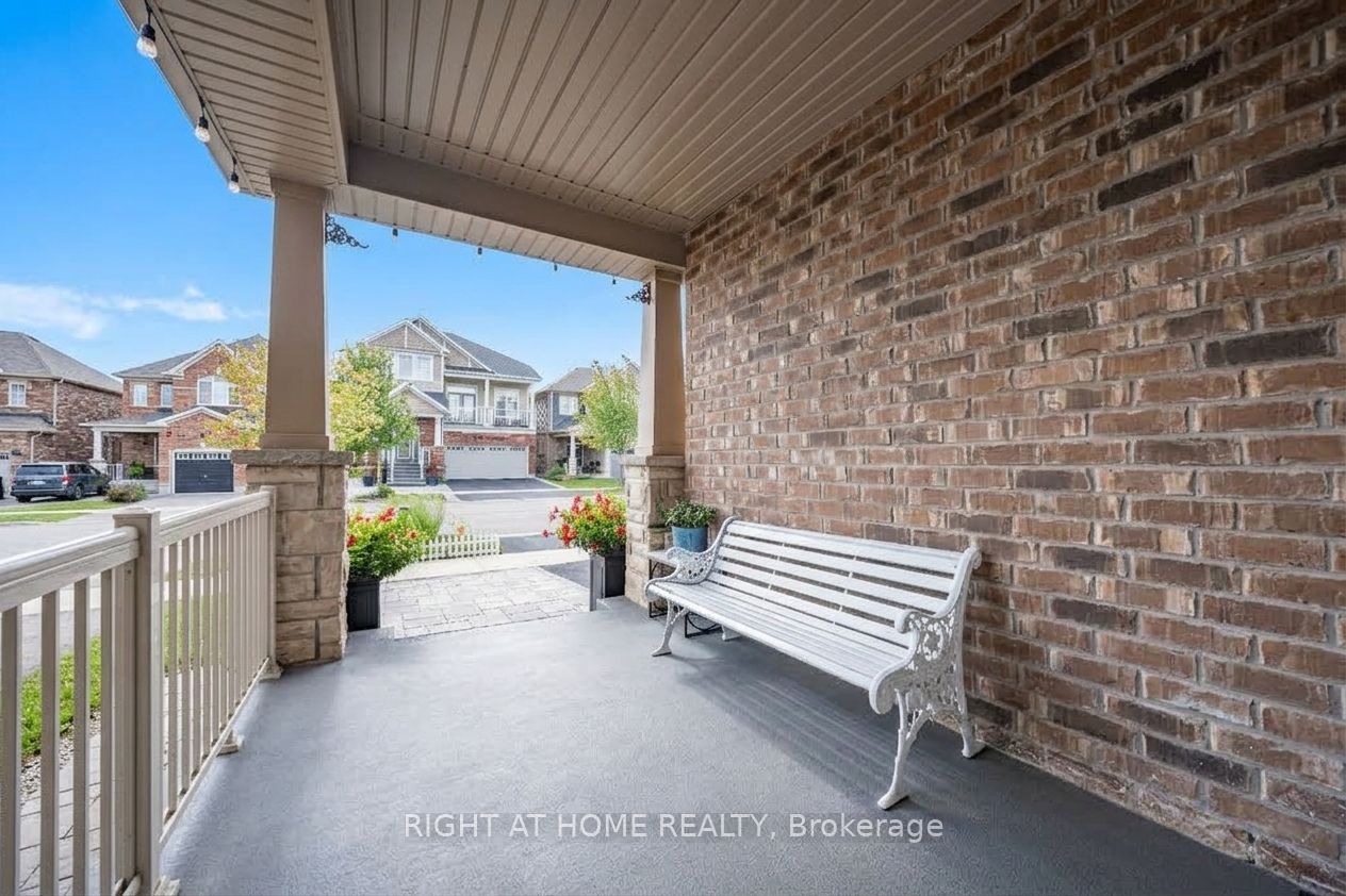 1249 Leger Way Property Photo 2