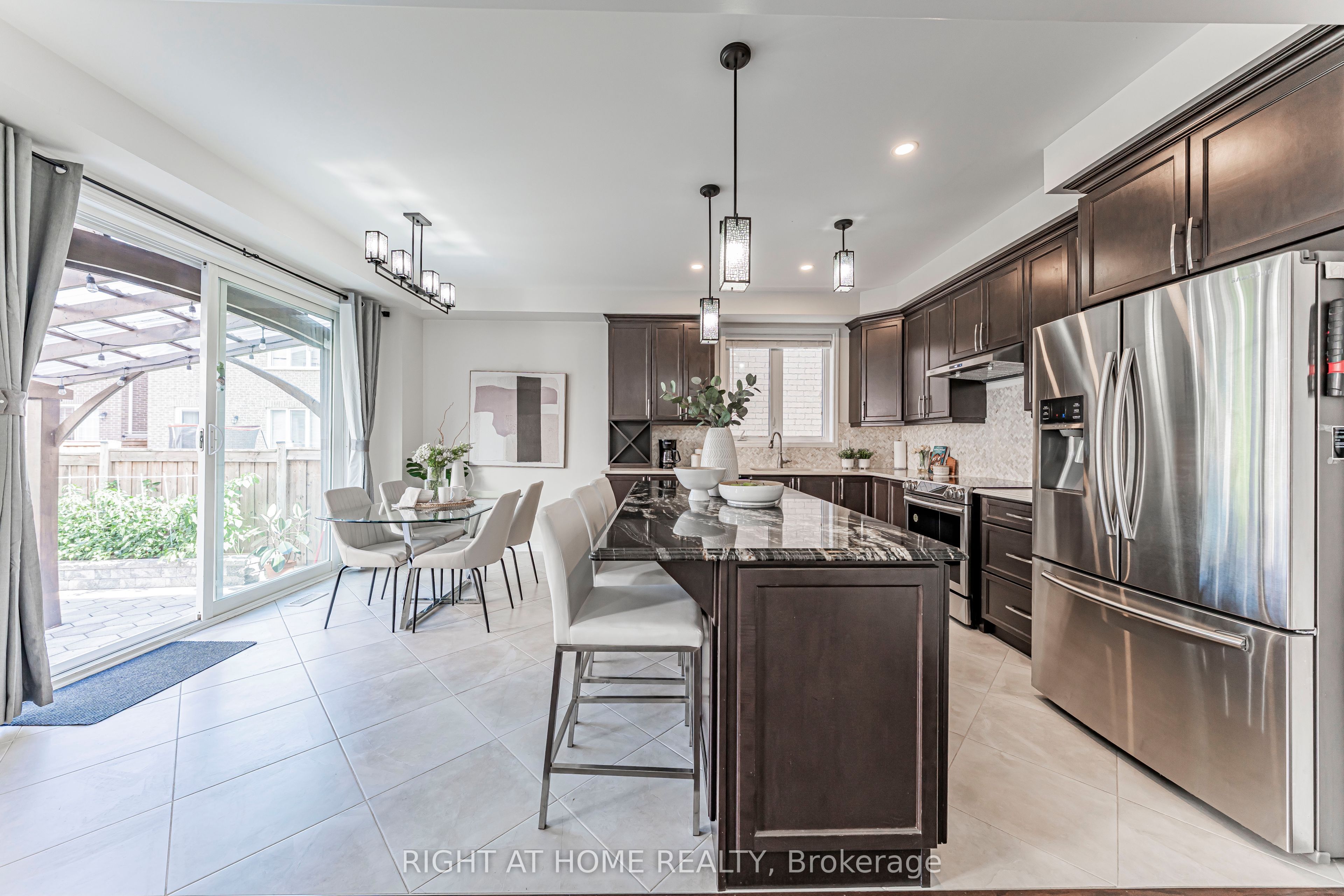1249 Leger Way Property Photo 10