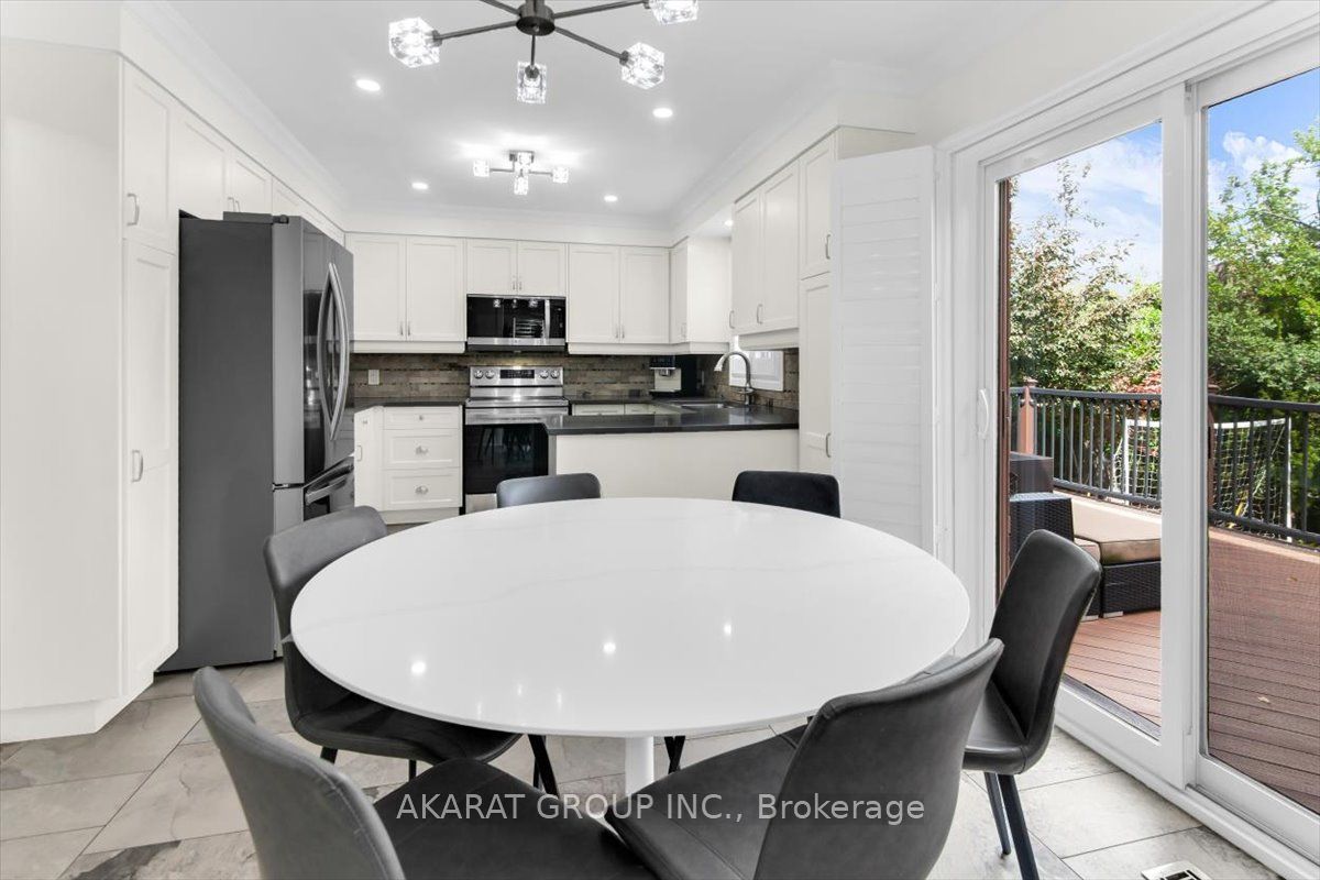 6907 Gracefield Drive Property Photo 13